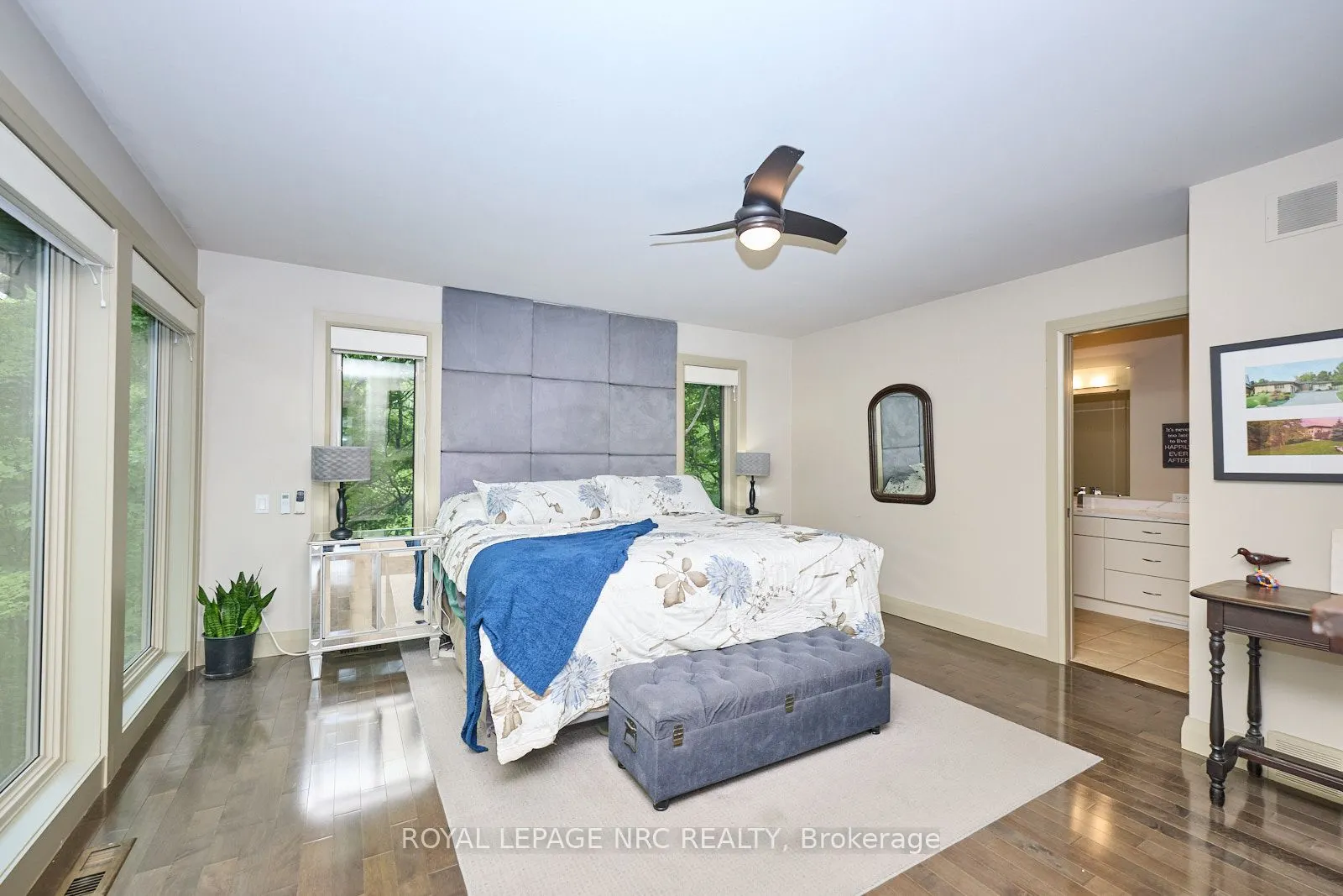 16 Nadine Crescent