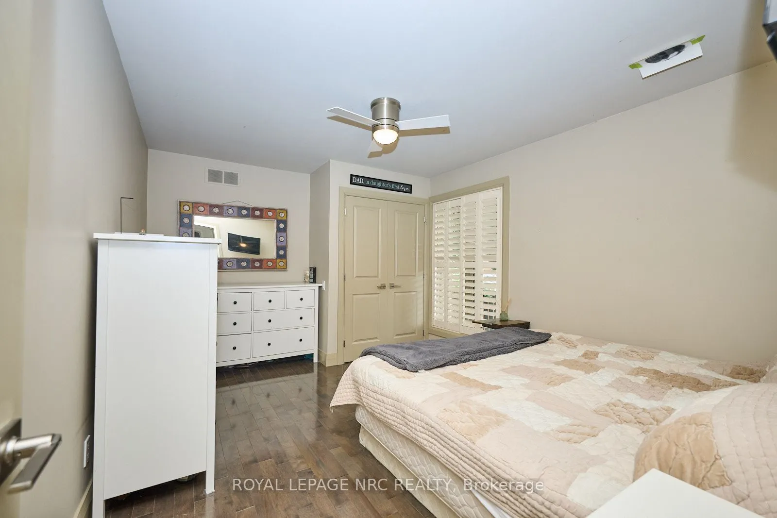 16 Nadine Crescent