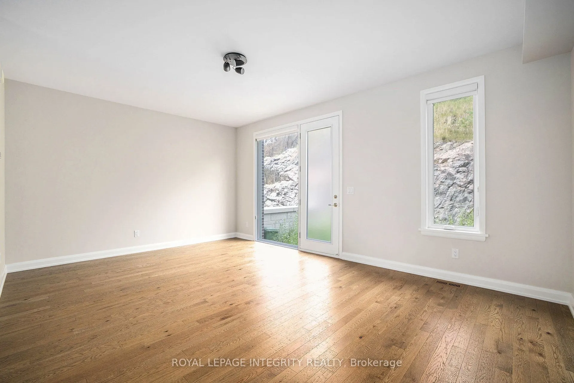 169 Boundstone Way