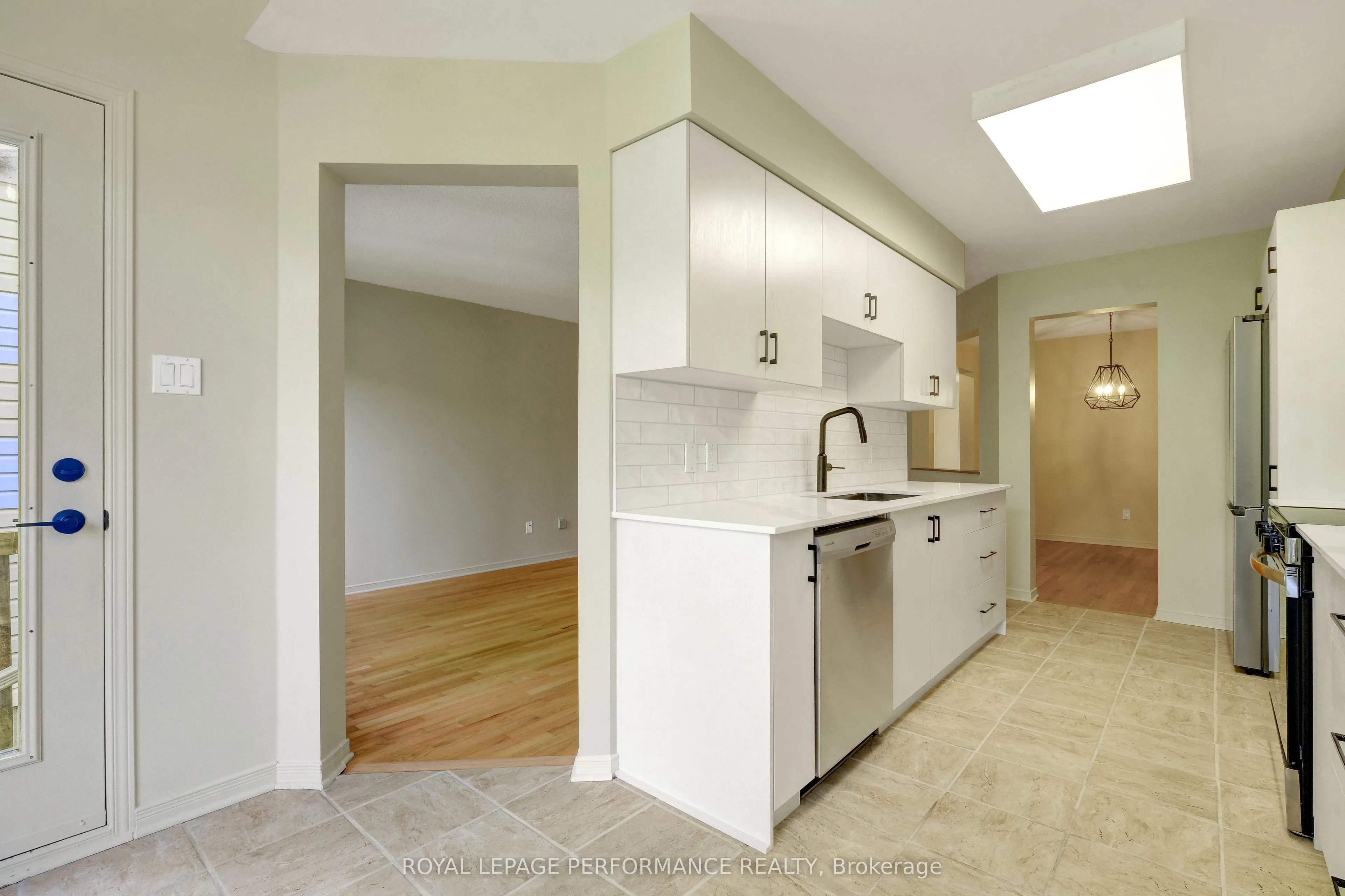 107 Margrave Avenue