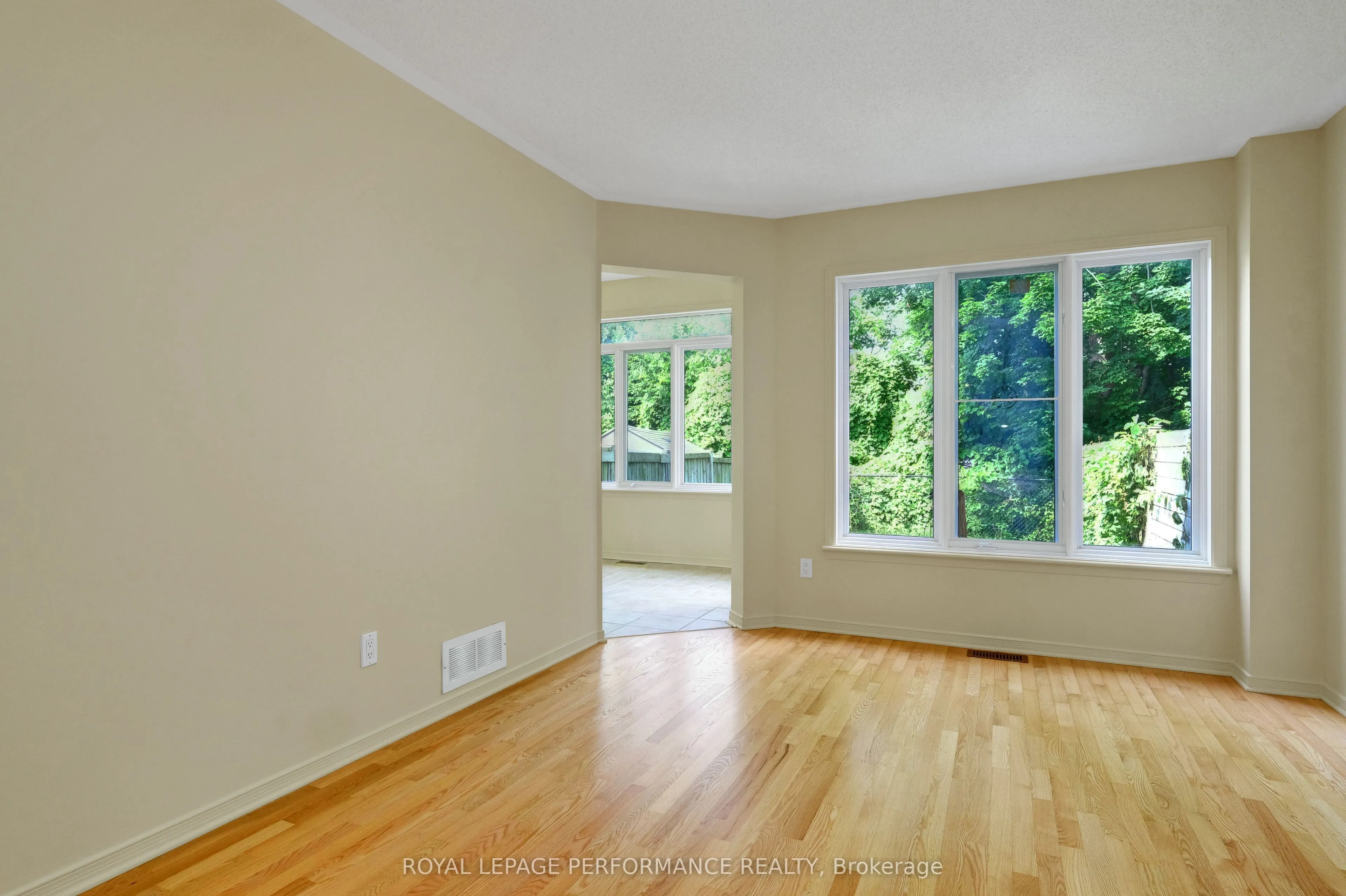 107 Margrave Avenue