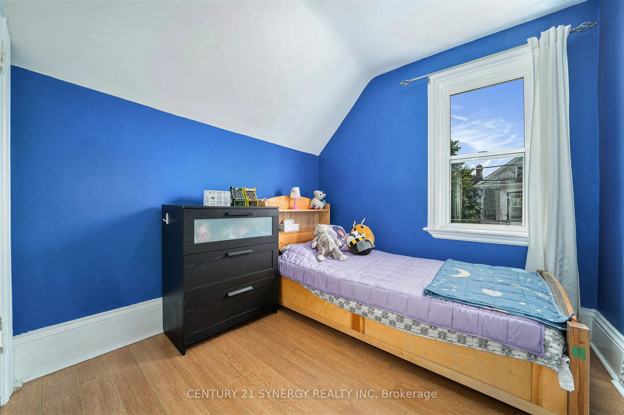 25 Kensington Avenue