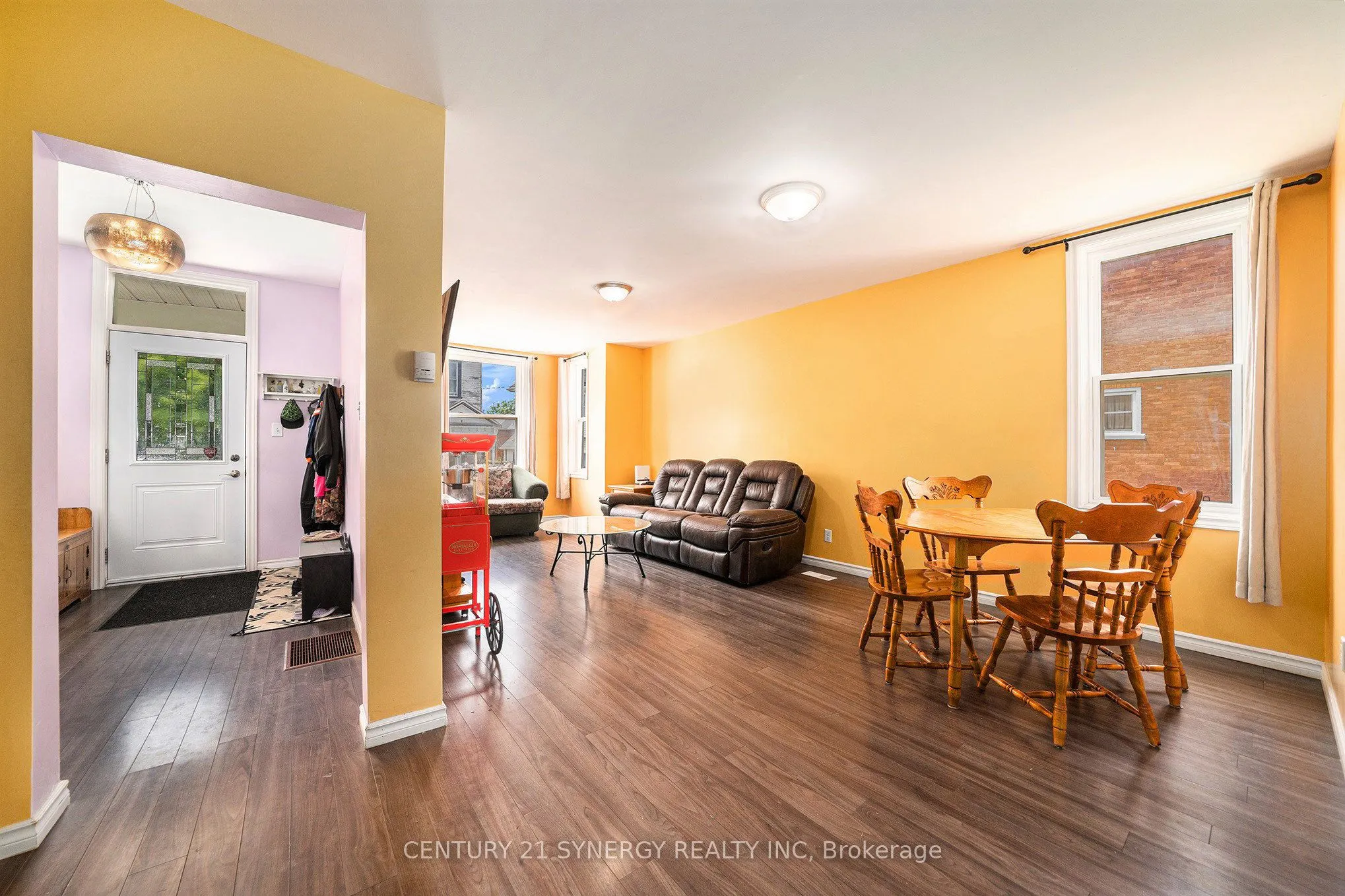 25 Kensington Avenue