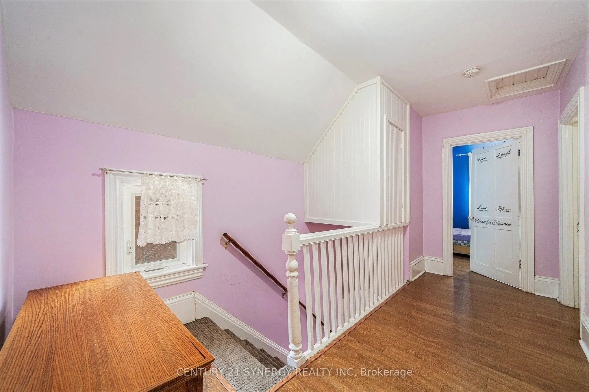25 Kensington Avenue