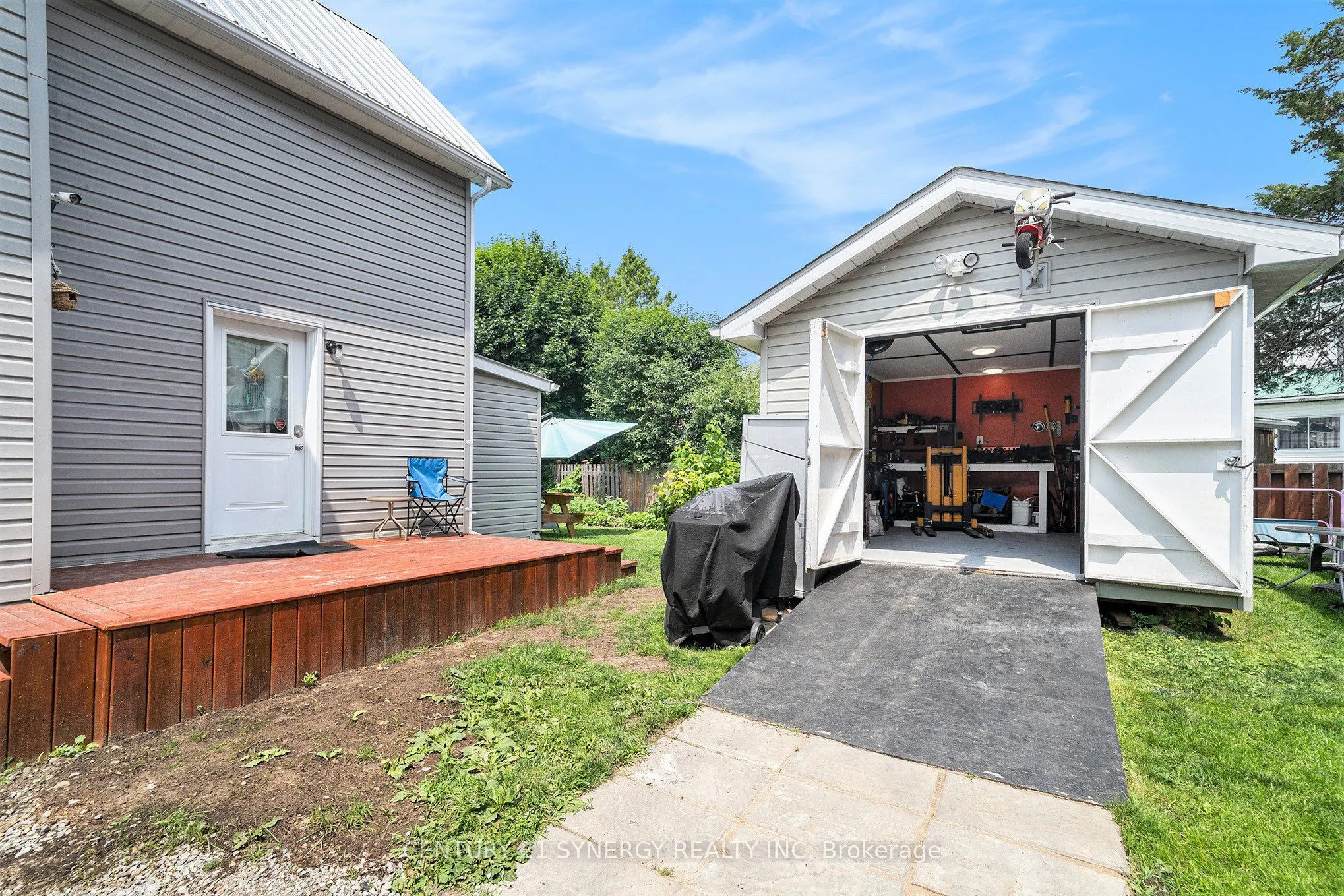 25 Kensington Avenue