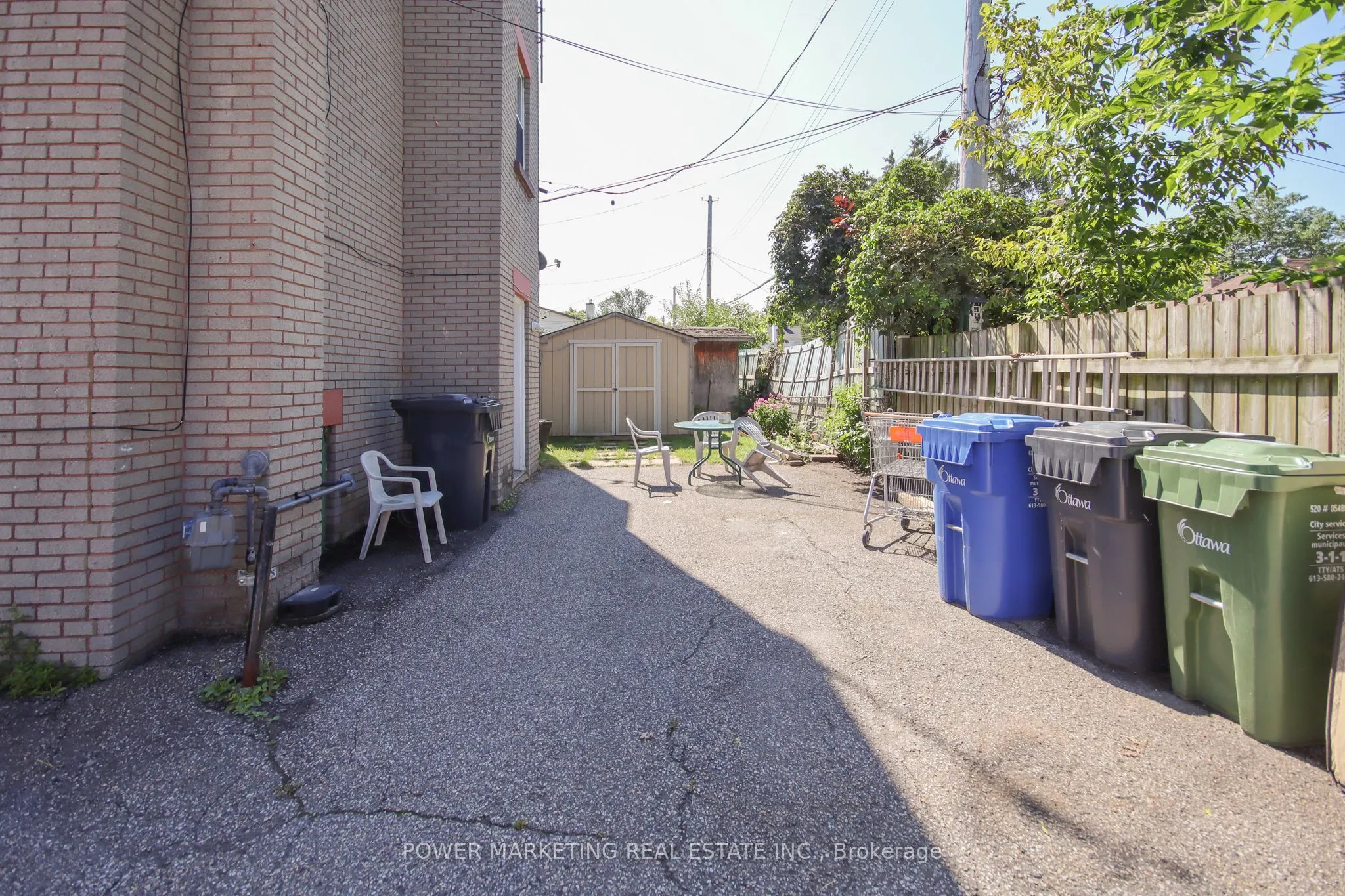 644-656 DE L'EGLISE Street