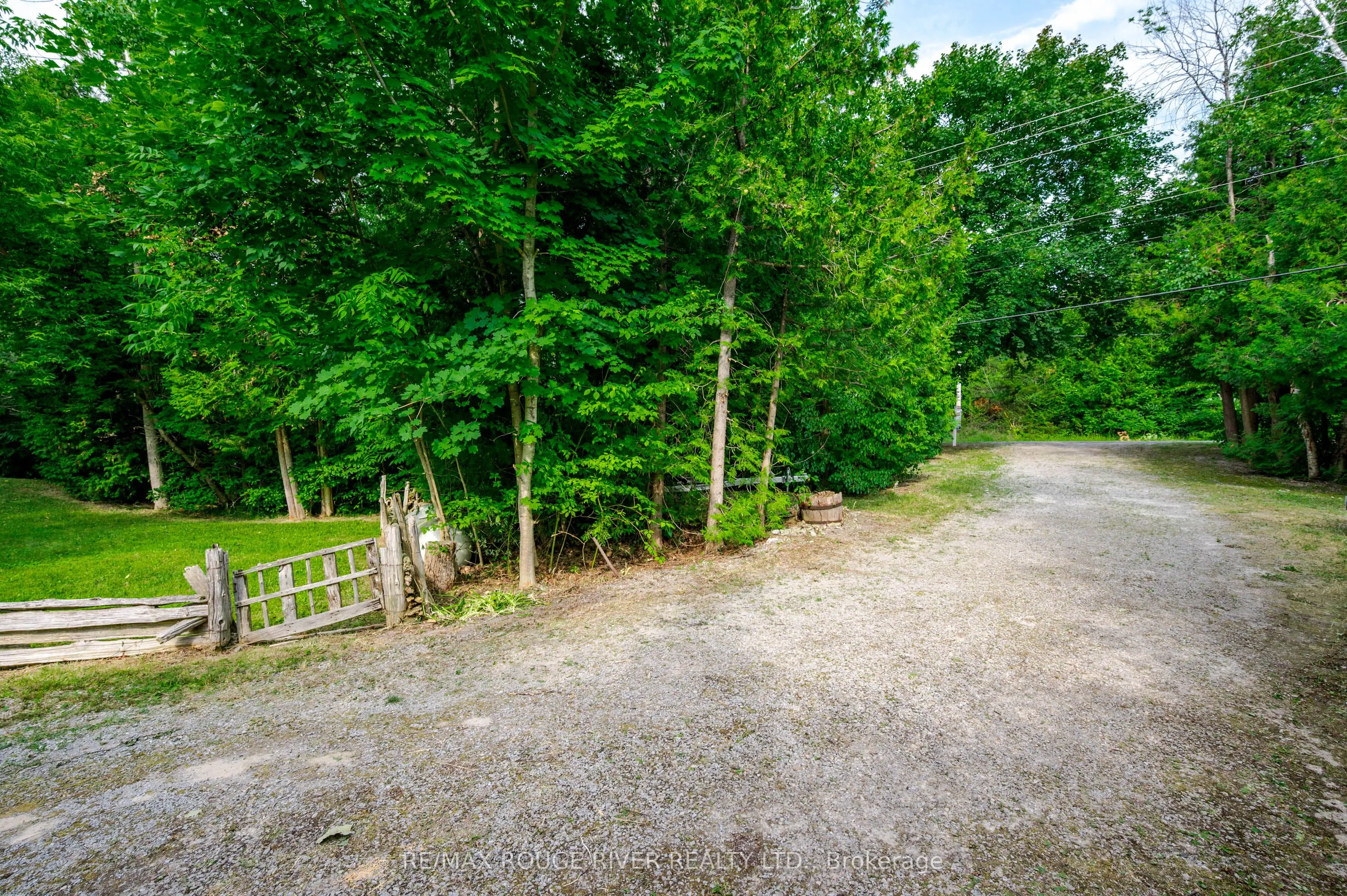 1280 Birchview Road
