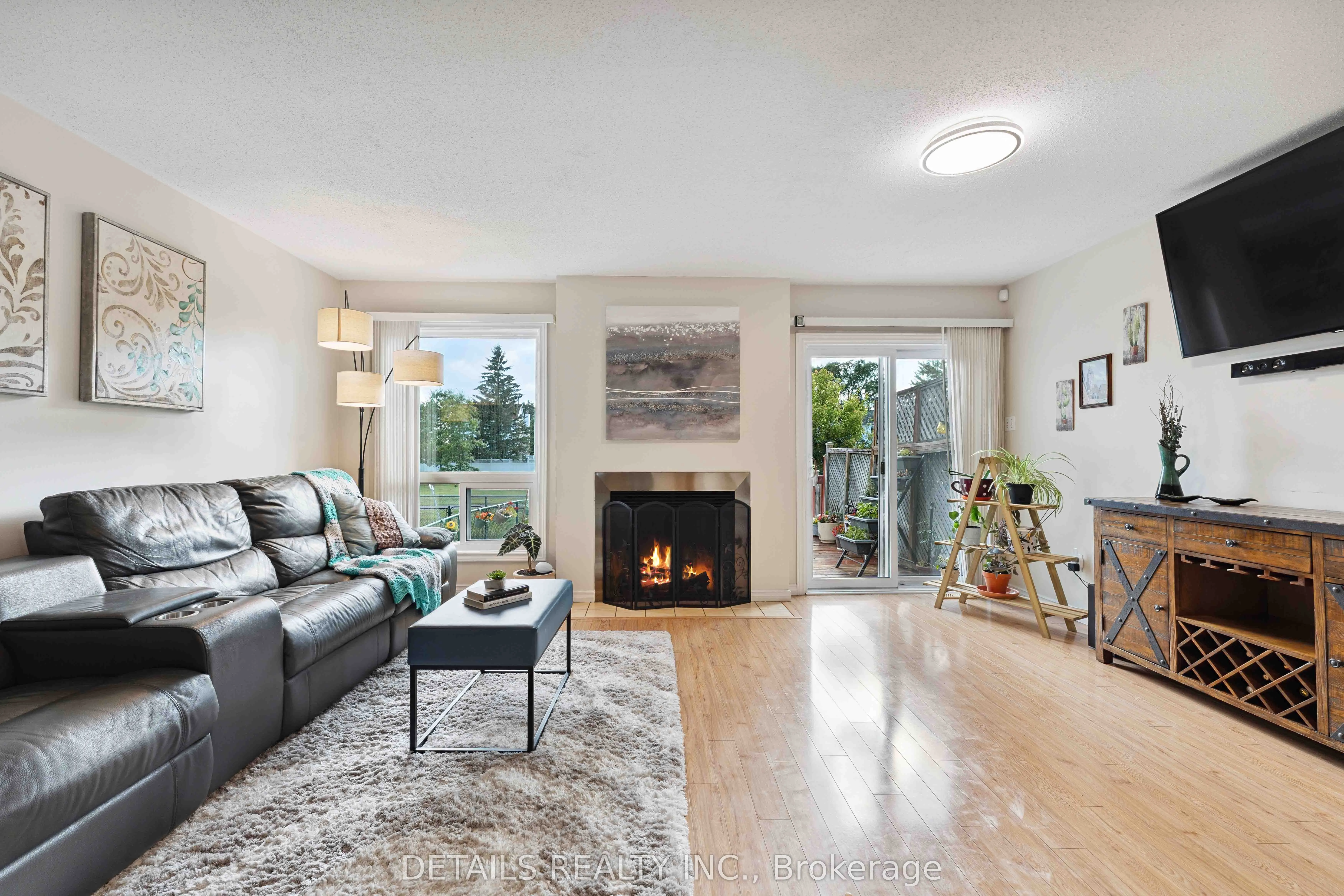 1537 Briarfield Crescent