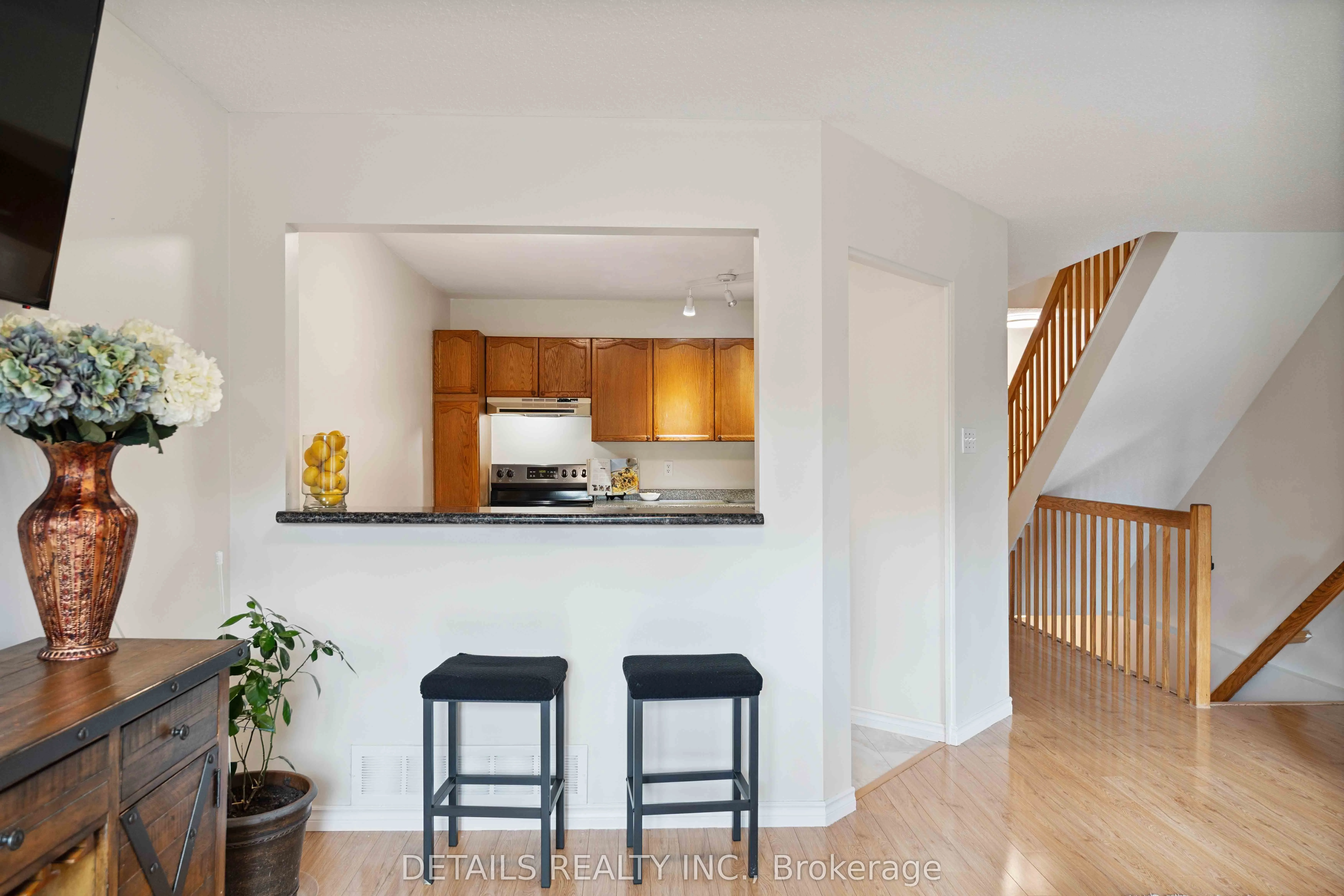 1537 Briarfield Crescent