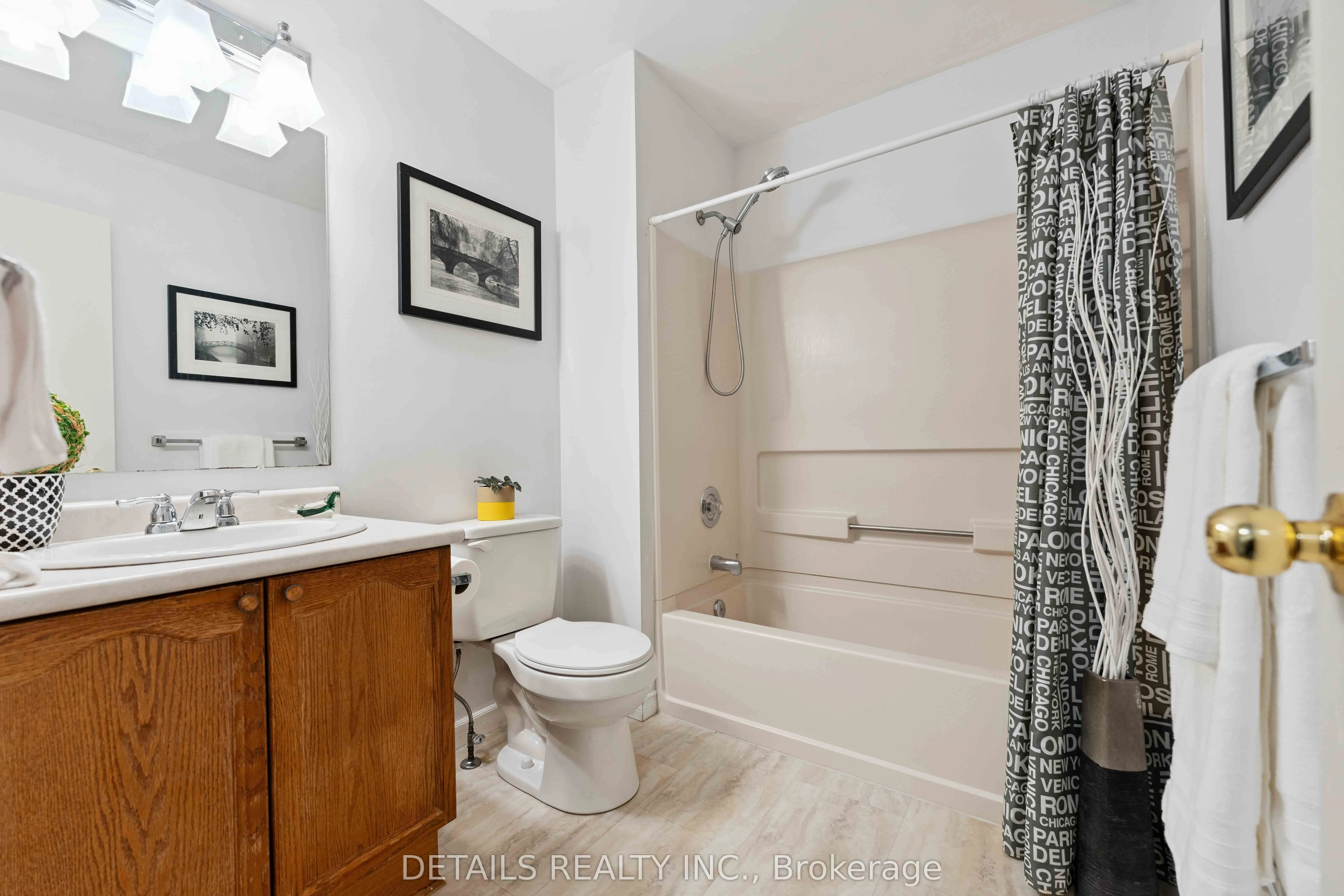 1537 Briarfield Crescent