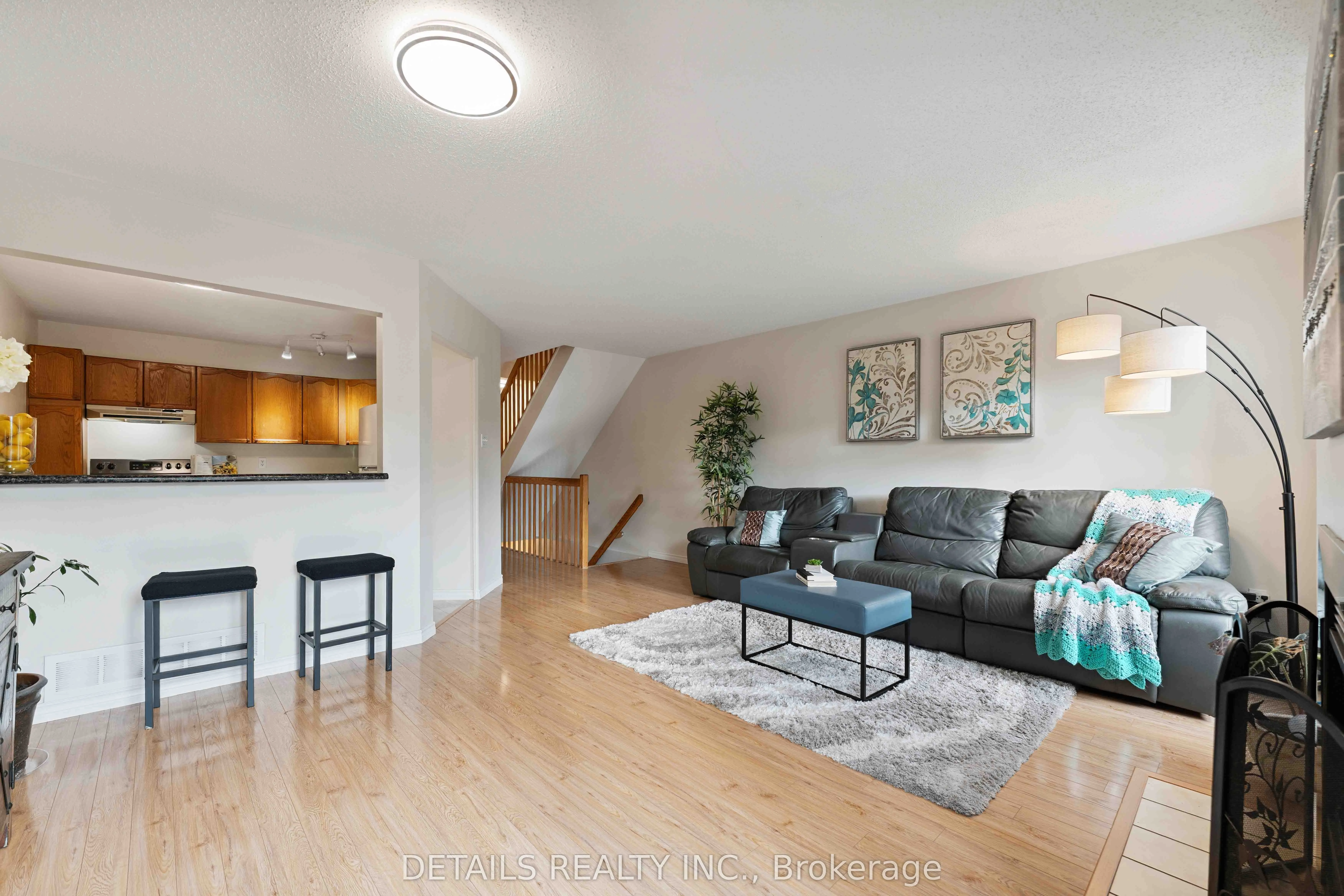1537 Briarfield Crescent