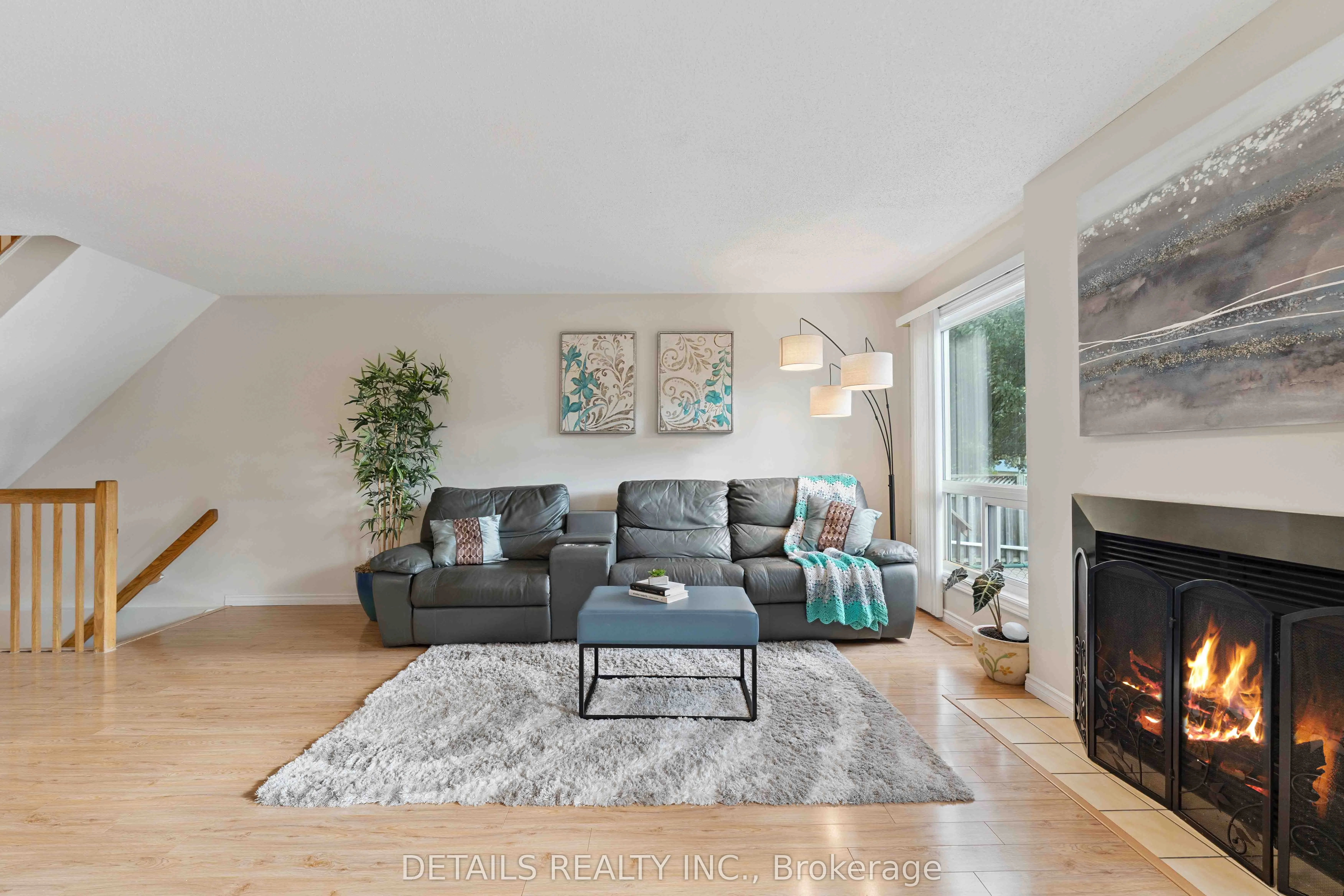 1537 Briarfield Crescent