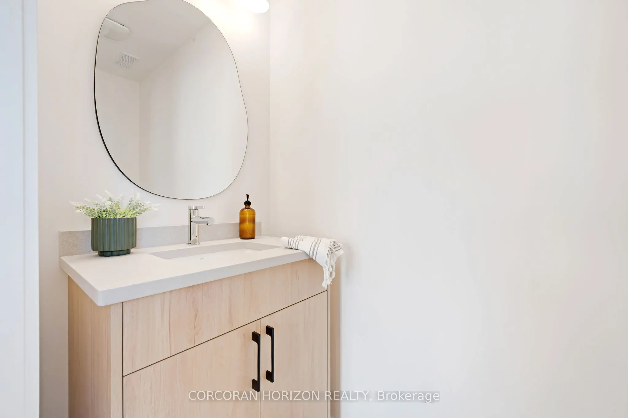 15 Cedar Street, #1