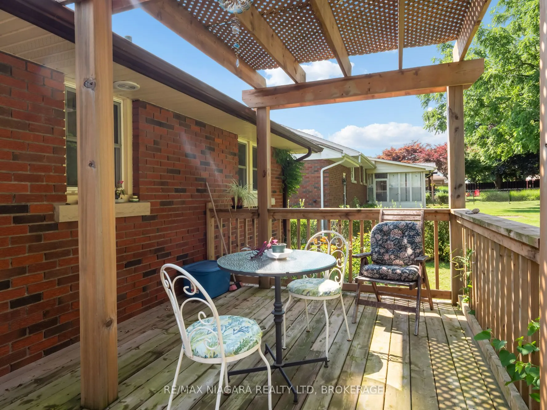 22 Lorimer Street