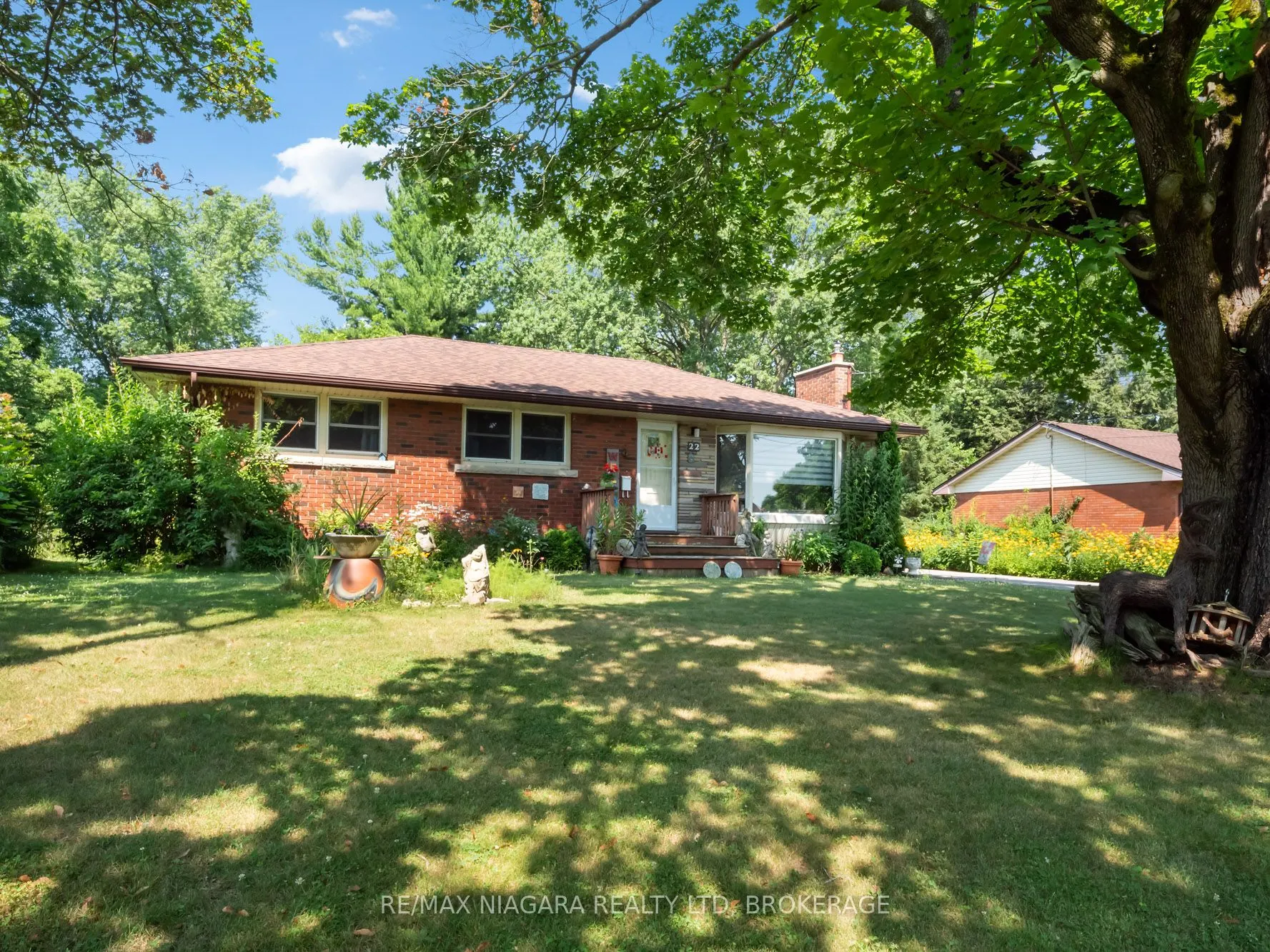 22 Lorimer Street
