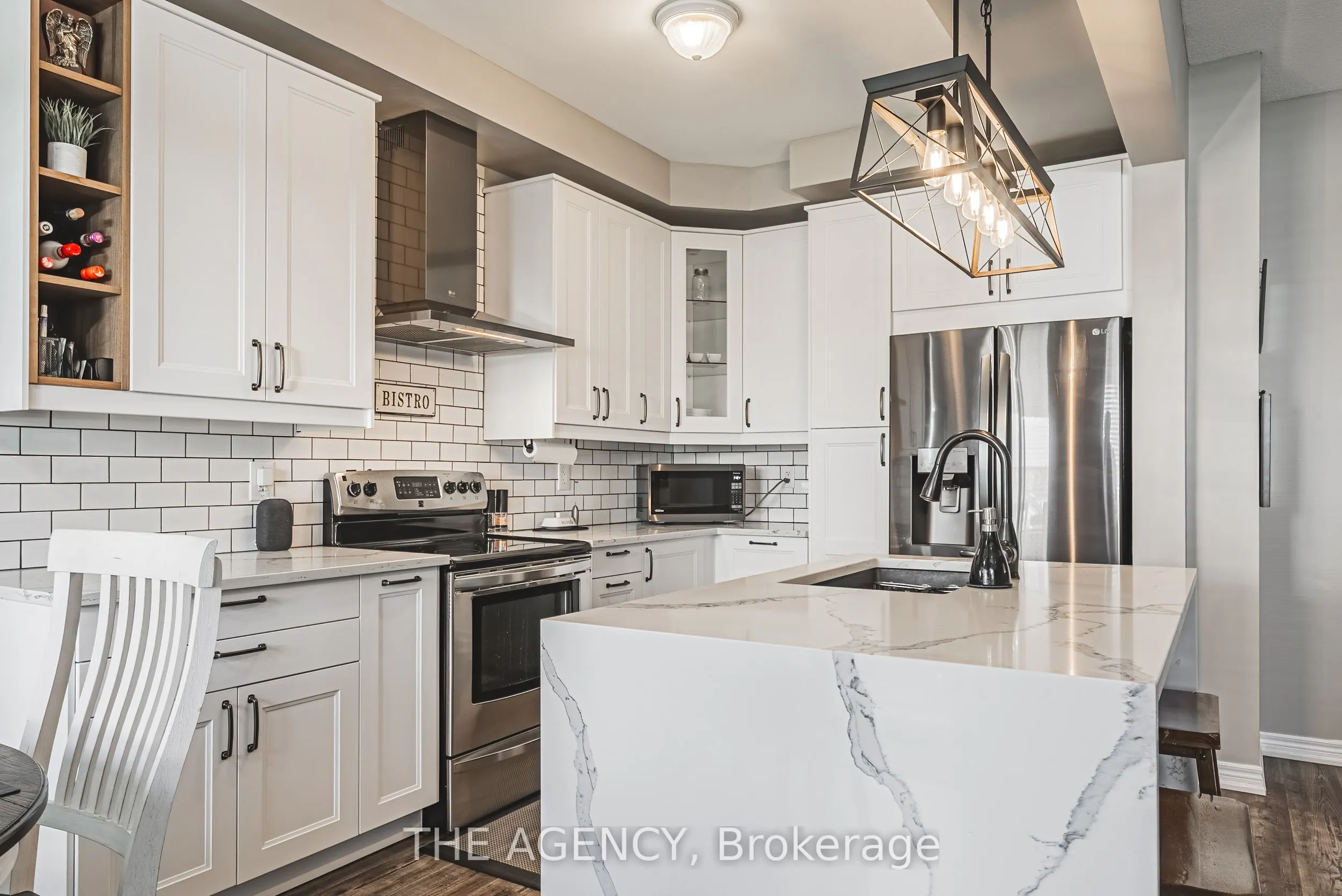 170 Palacebeach Trail, #14