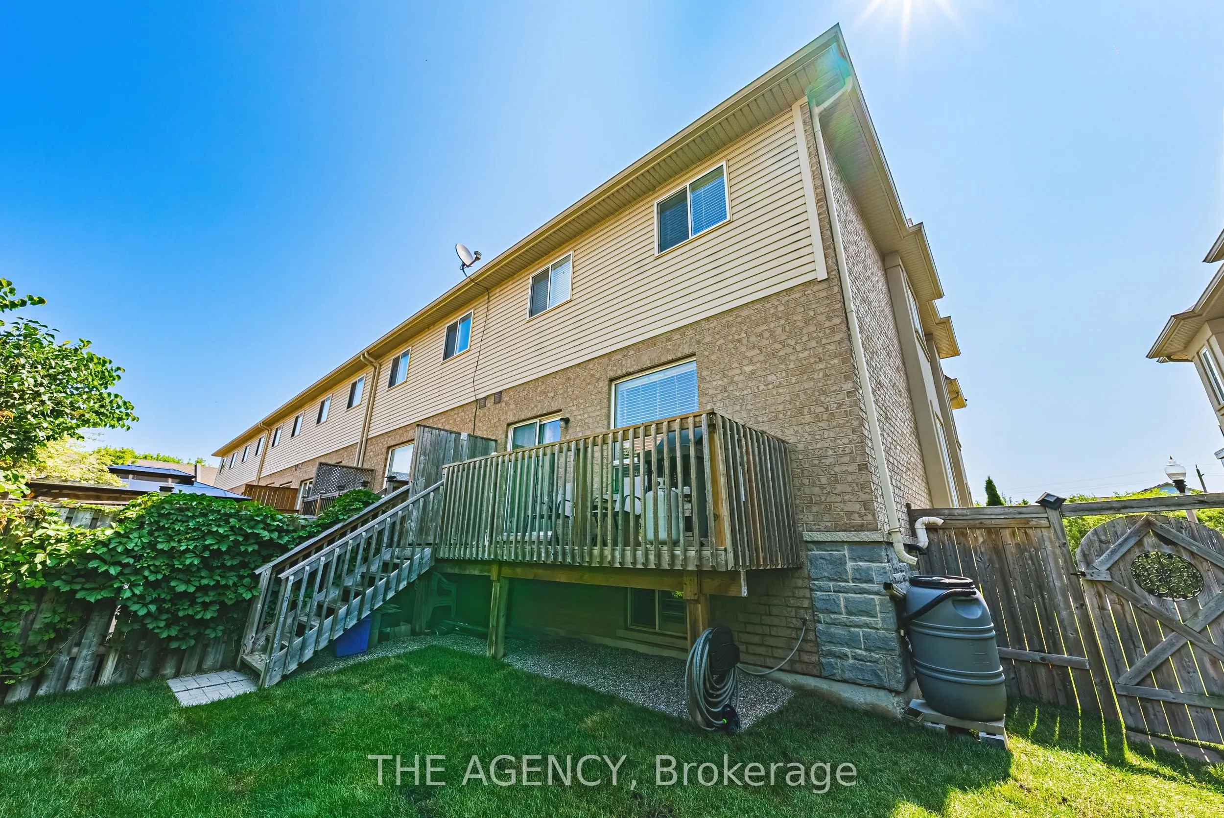 170 Palacebeach Trail, #14
