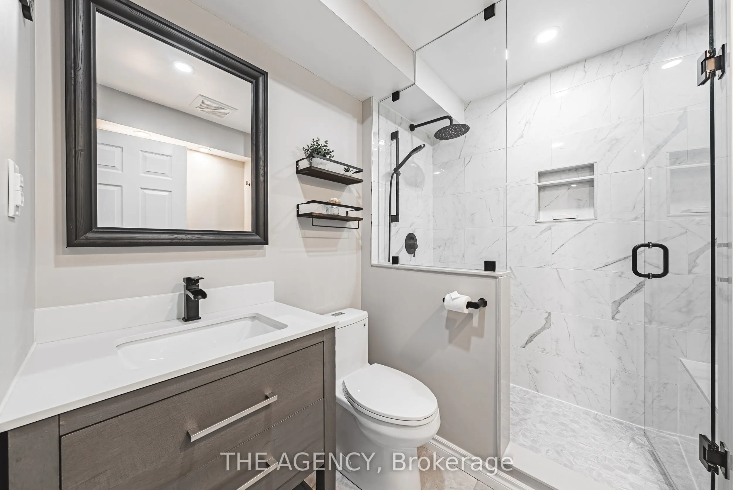 170 Palacebeach Trail, #14