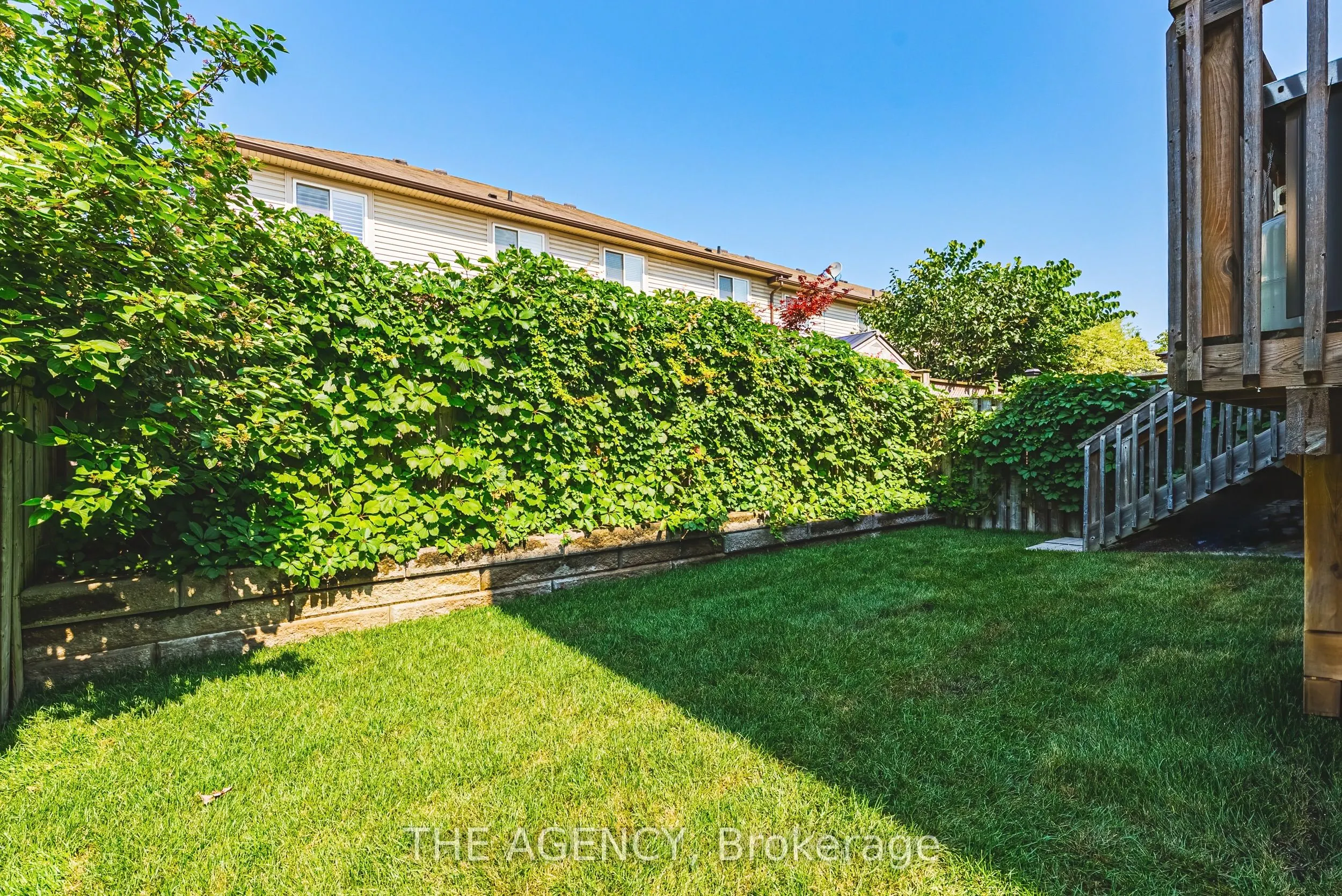 170 Palacebeach Trail, #14