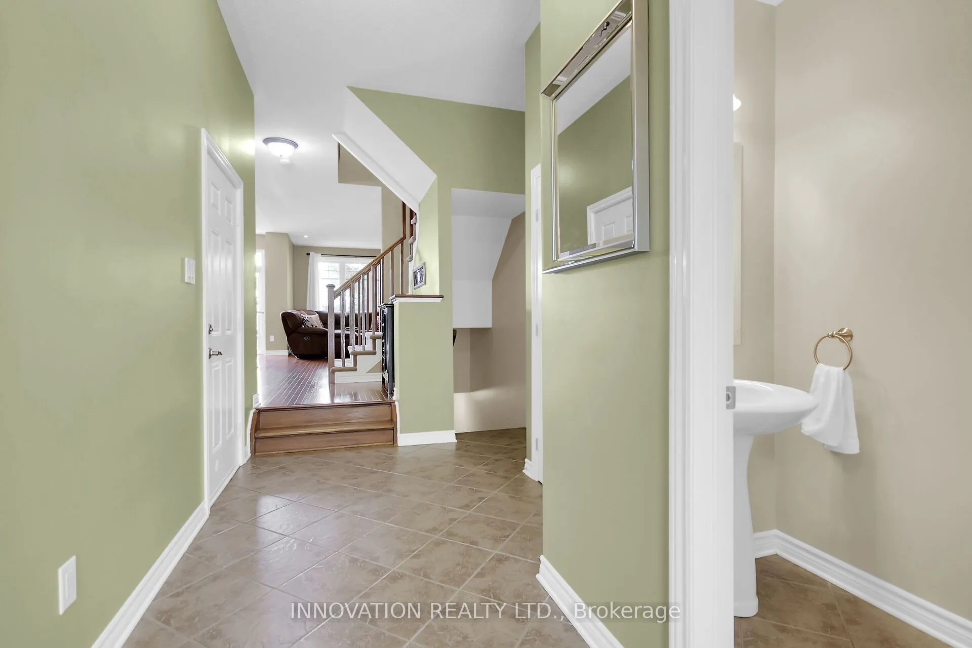 674 White Alder Avenue