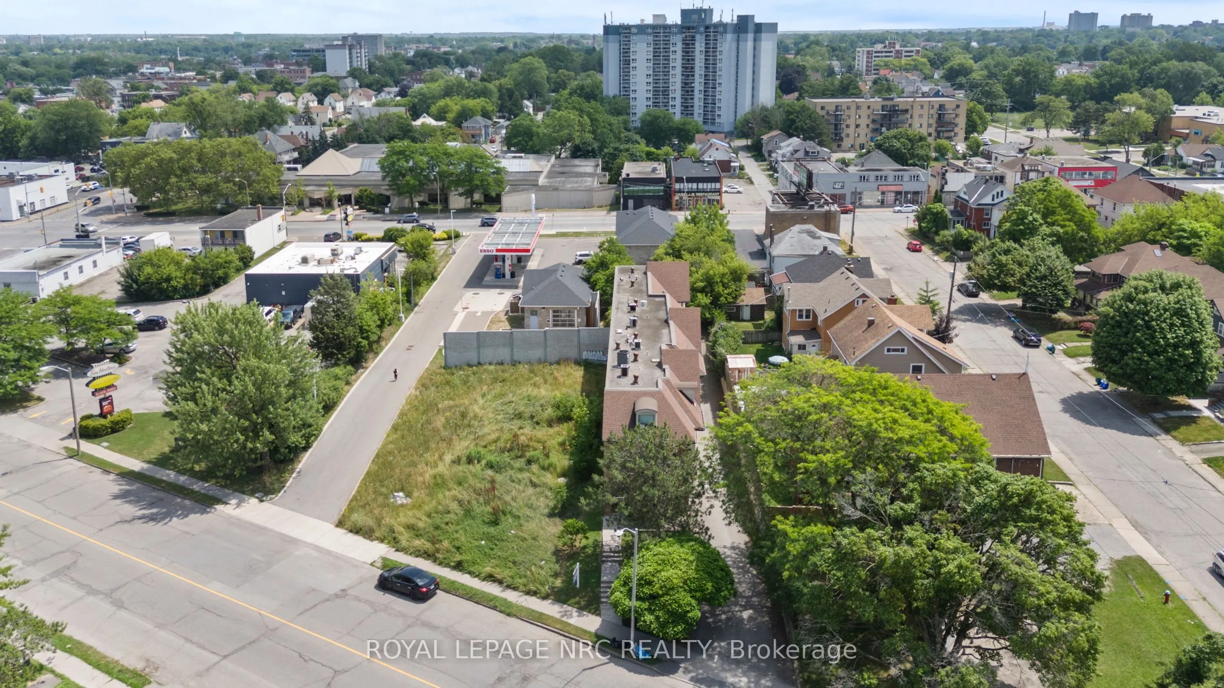 4872 Valley Way, #3