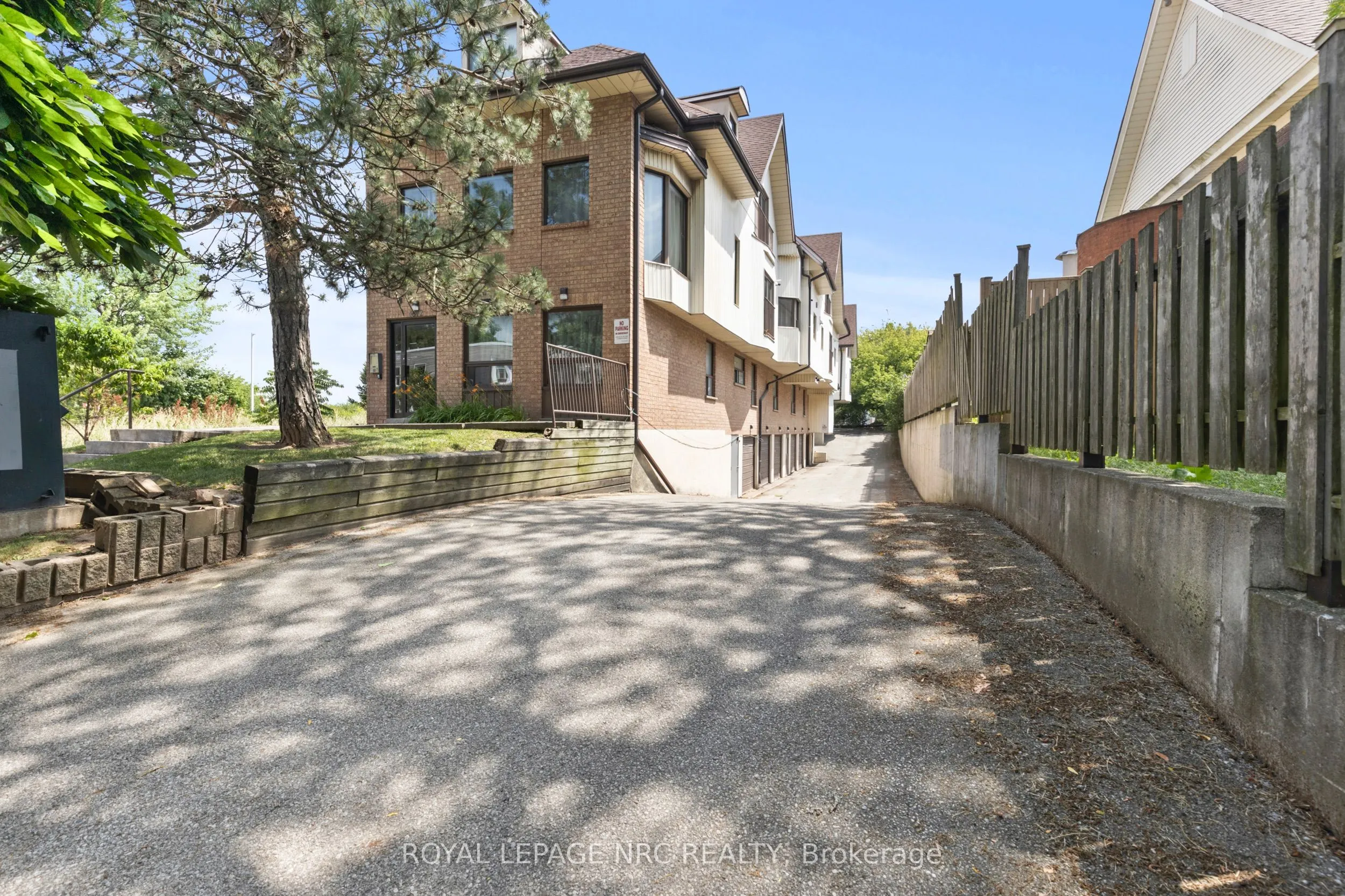 4872 Valley Way, #3