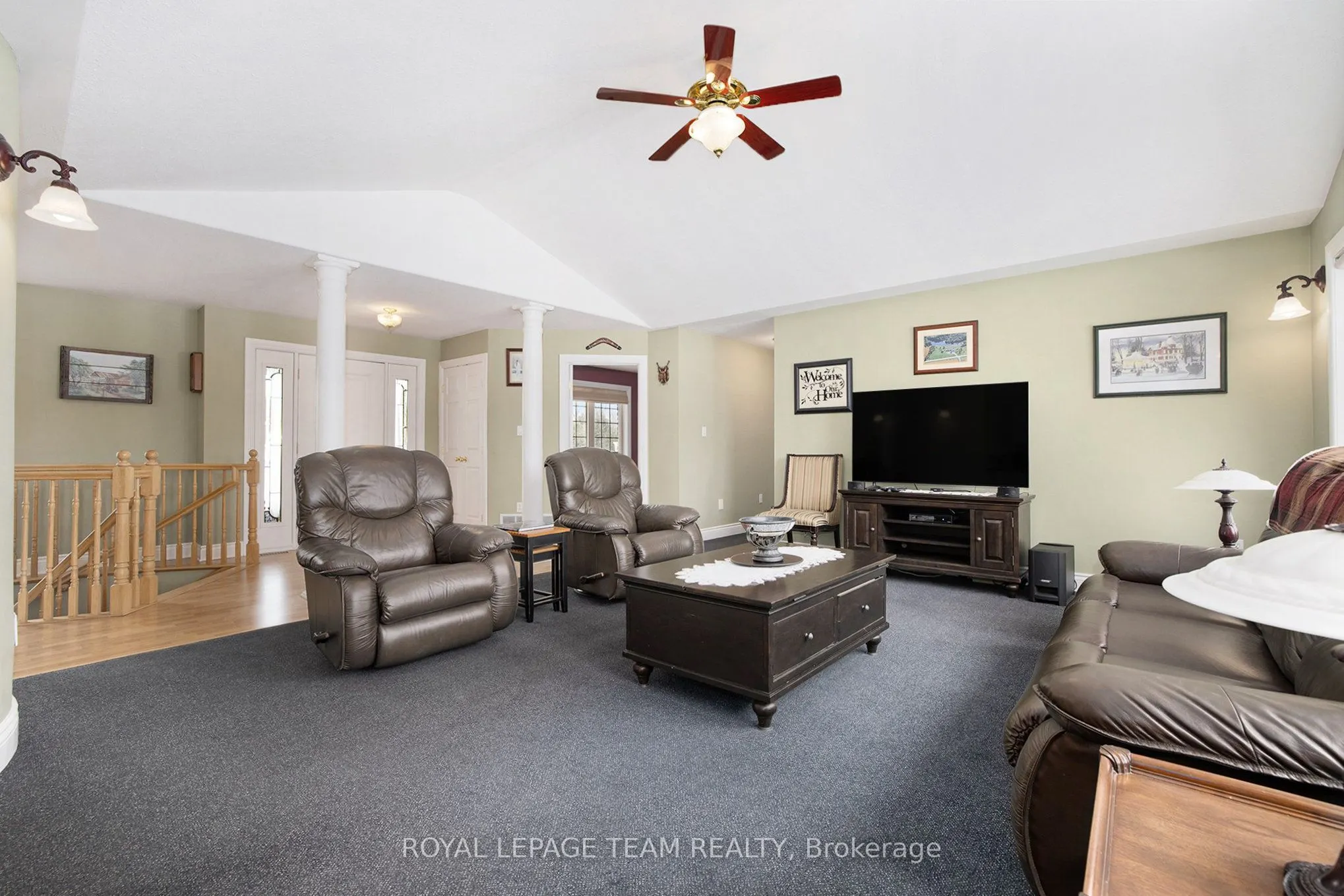 2124 Cty Rd 18 Road S