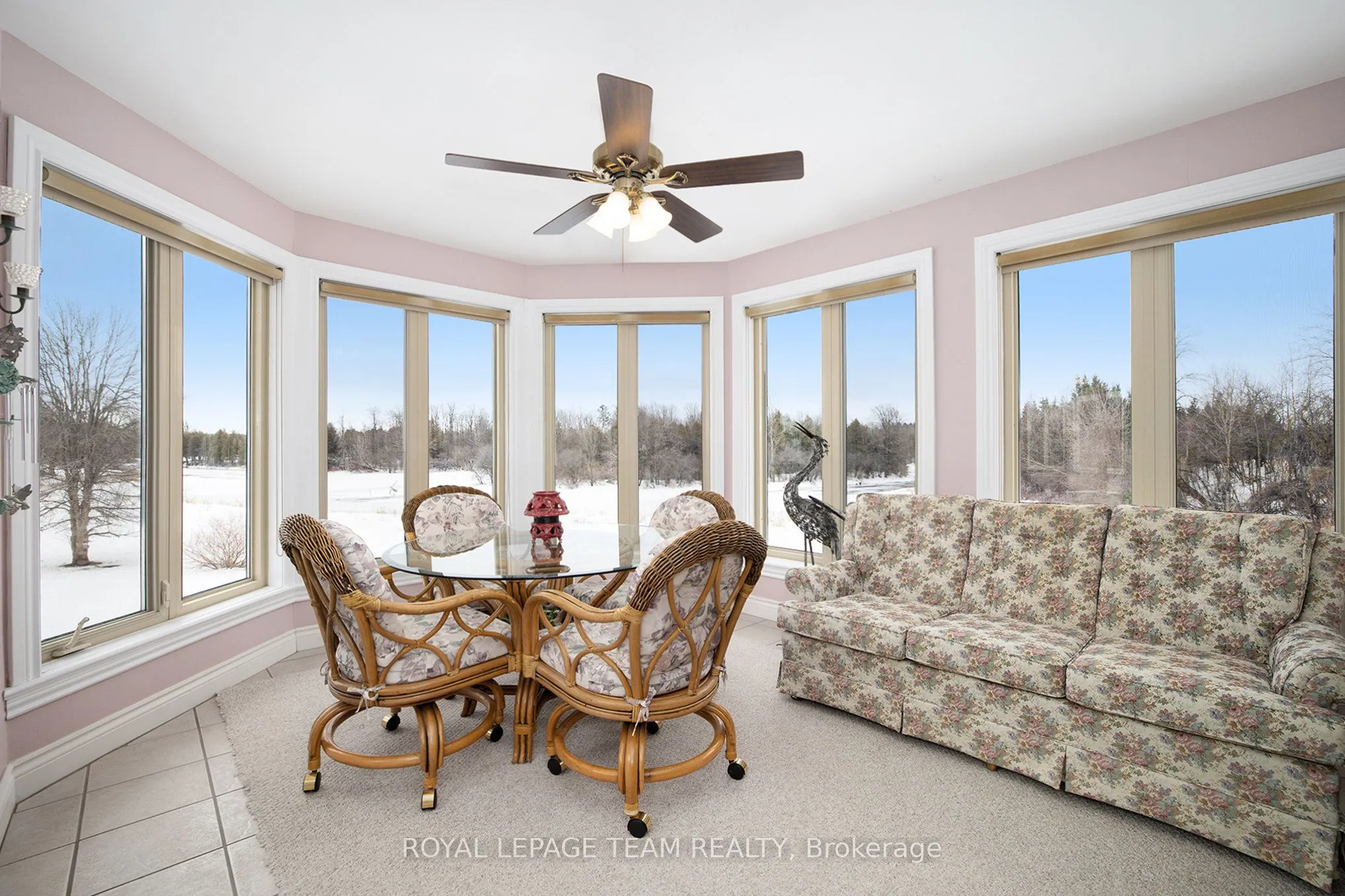 2124 Cty Rd 18 Road S