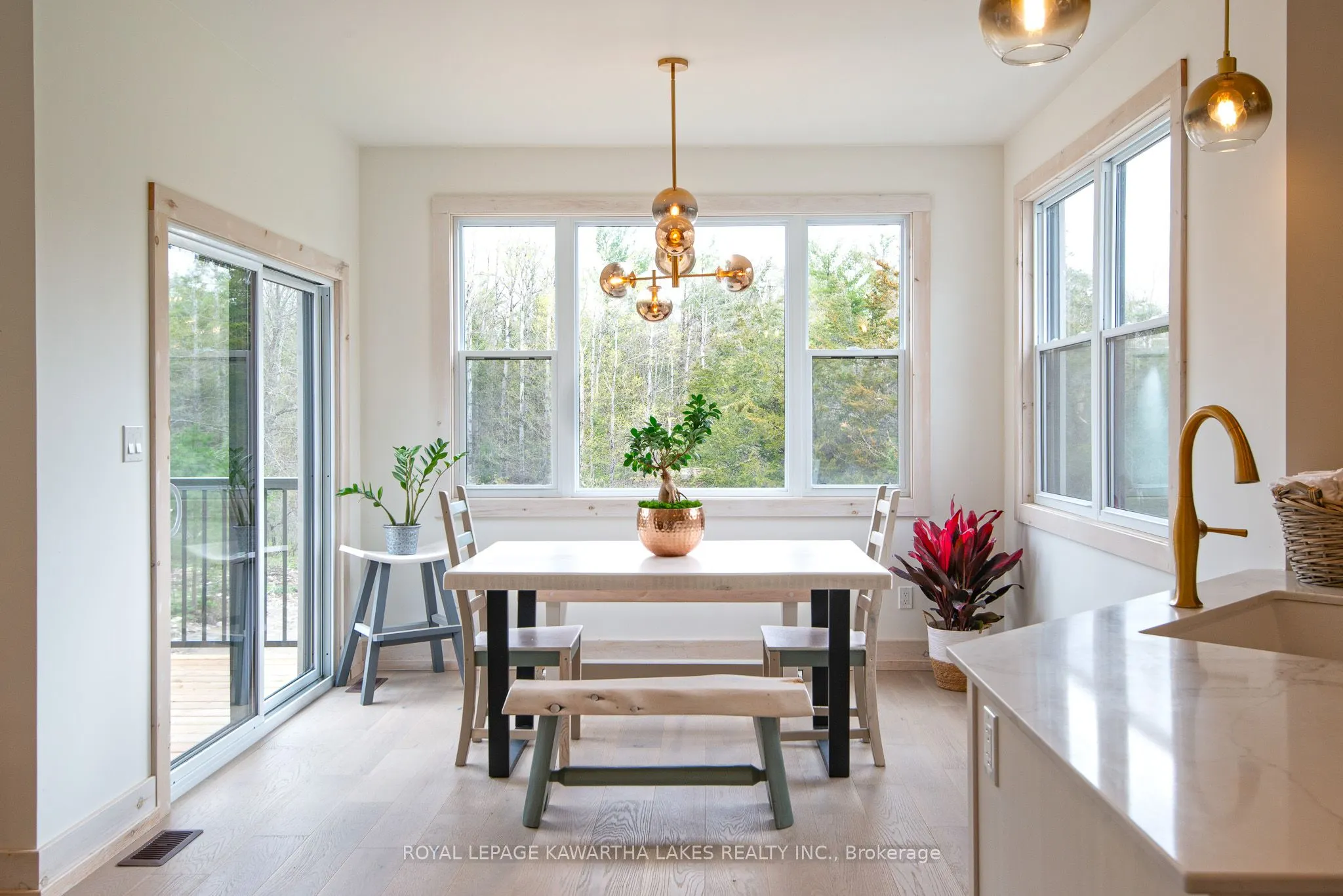 104 Moon Line Road N