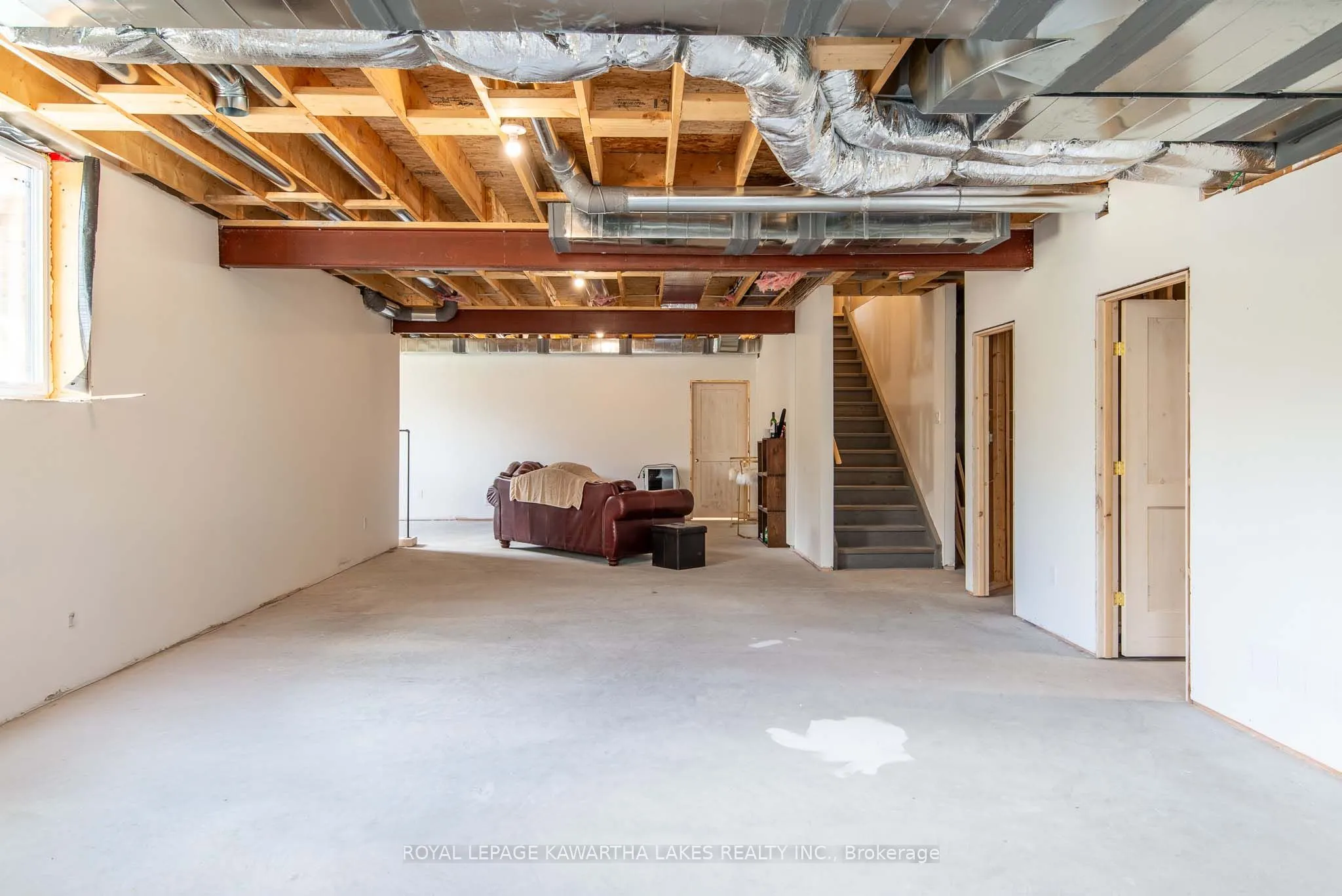104 Moon Line Road N