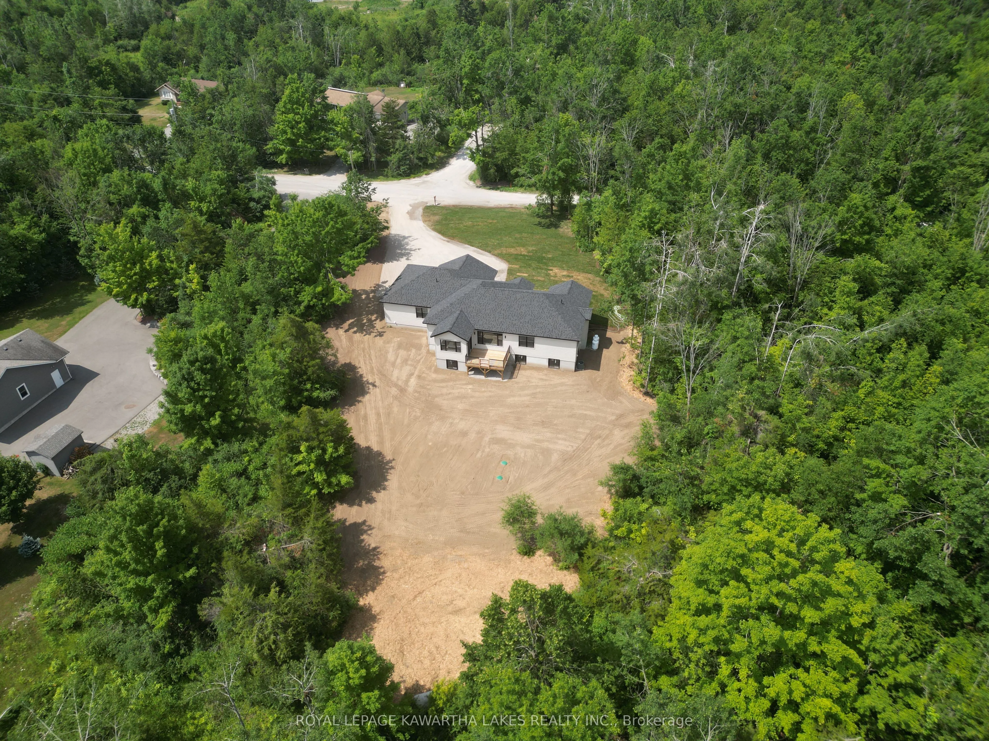 104 Moon Line Road N