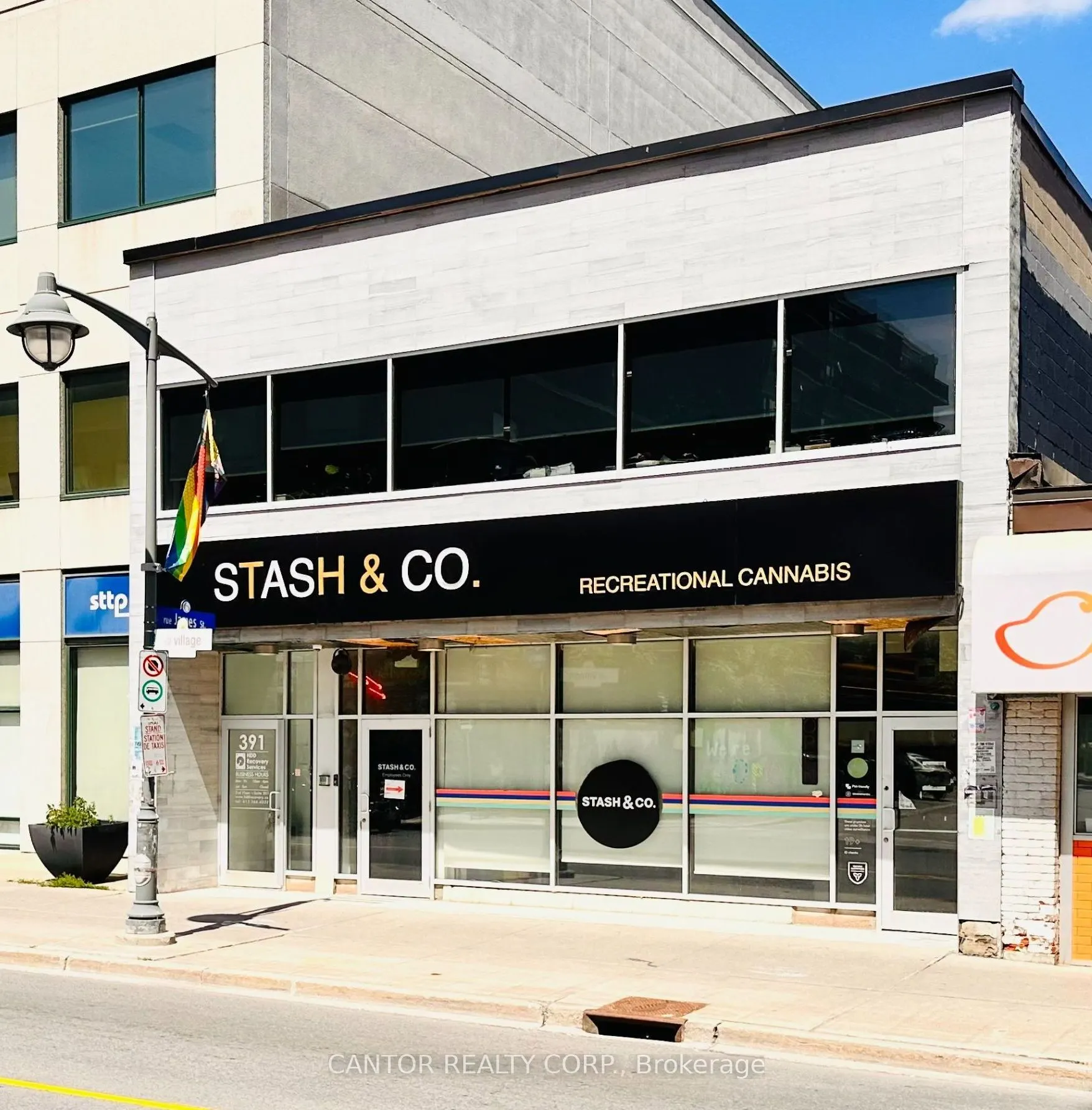 391 Bank Street