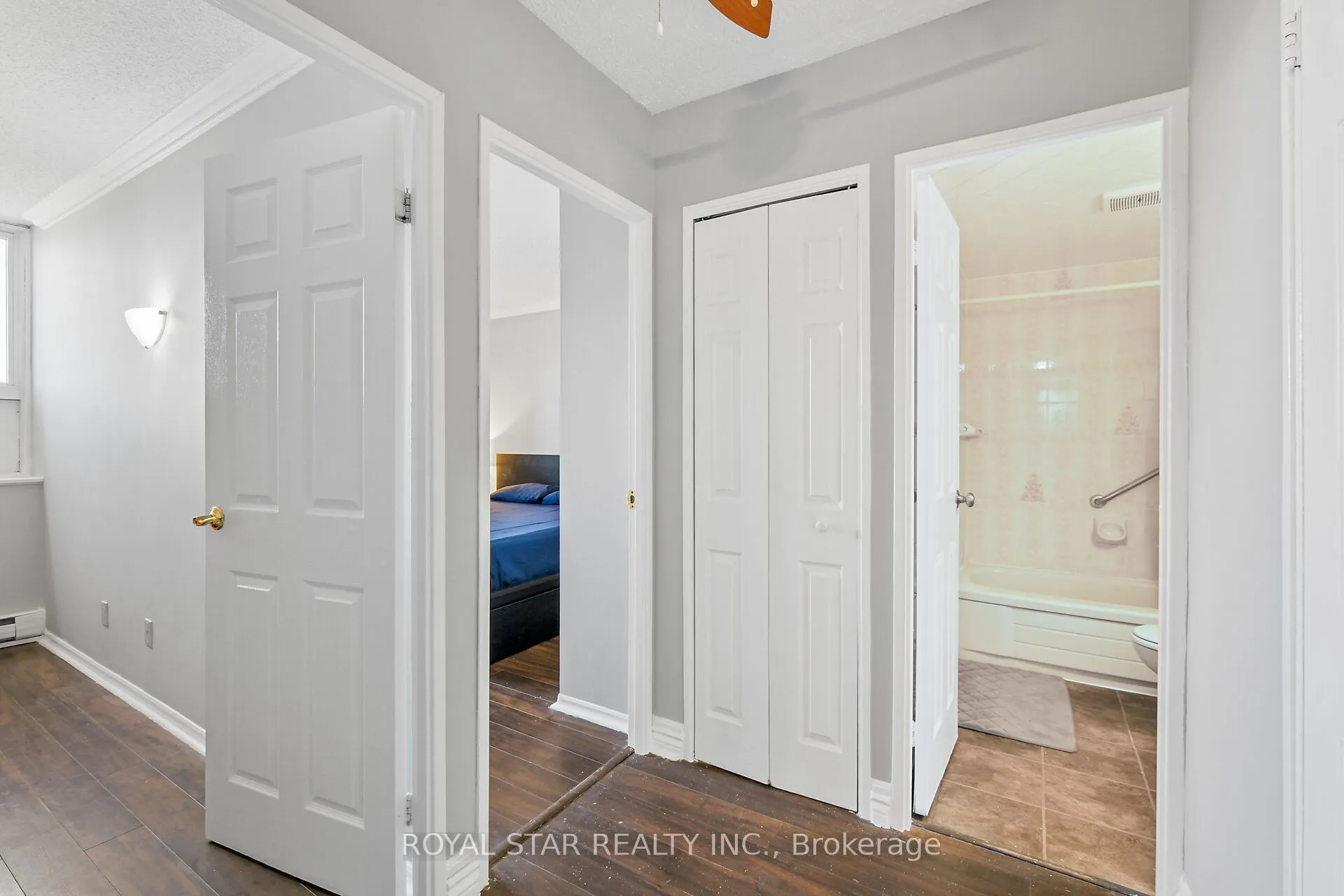 2020 Jasmine Crescent, #505