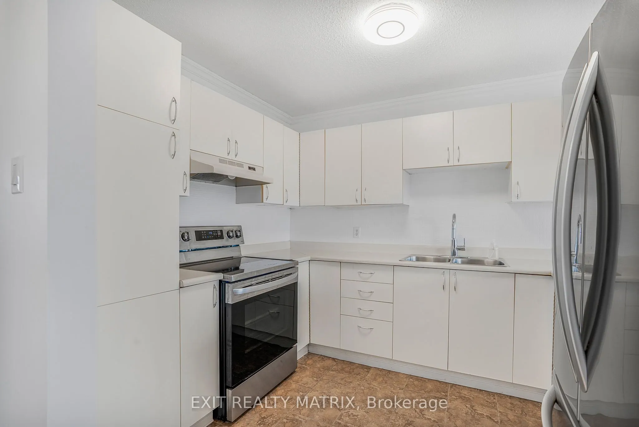 457 Spence Avenue, #2