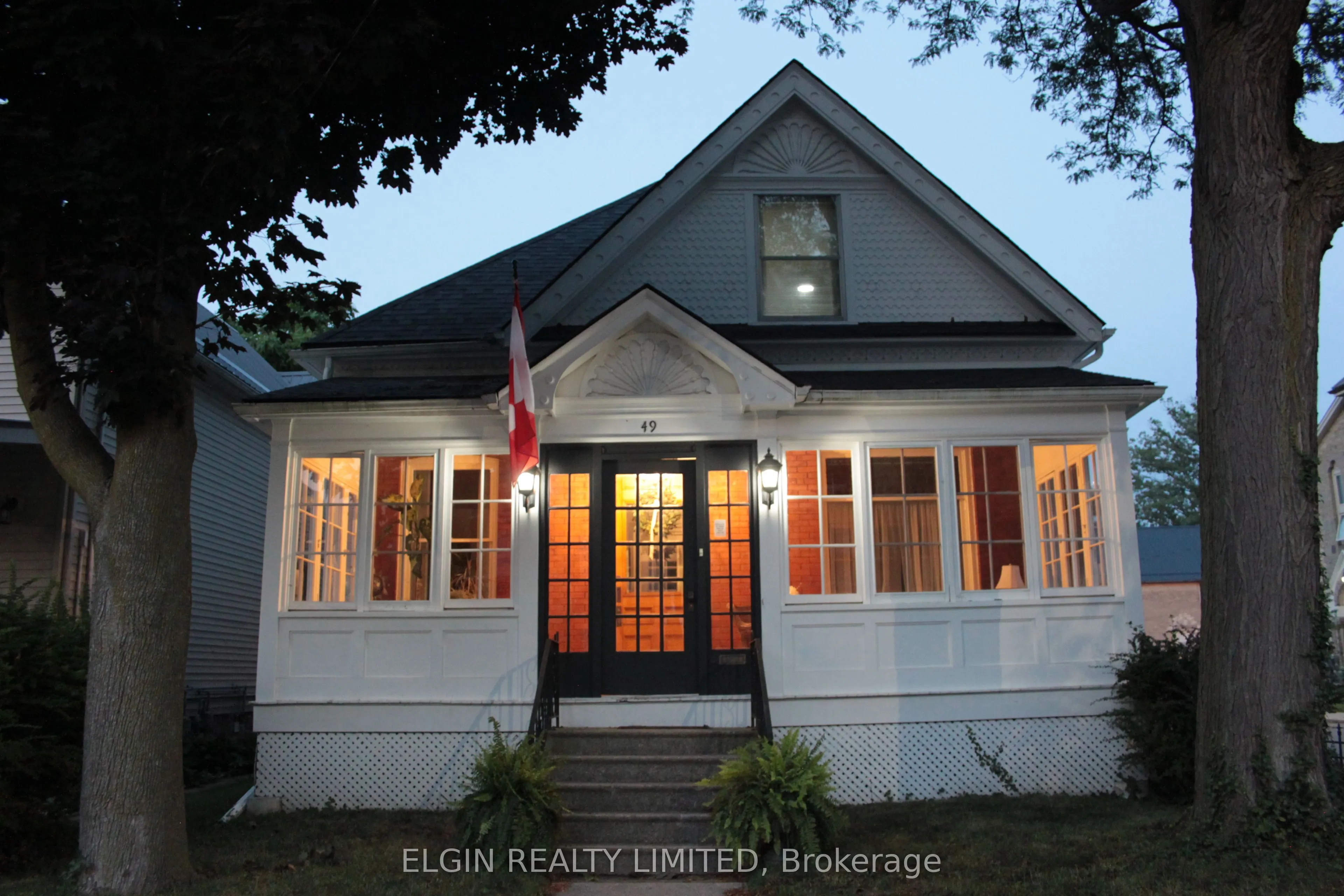 49 Hincks Street