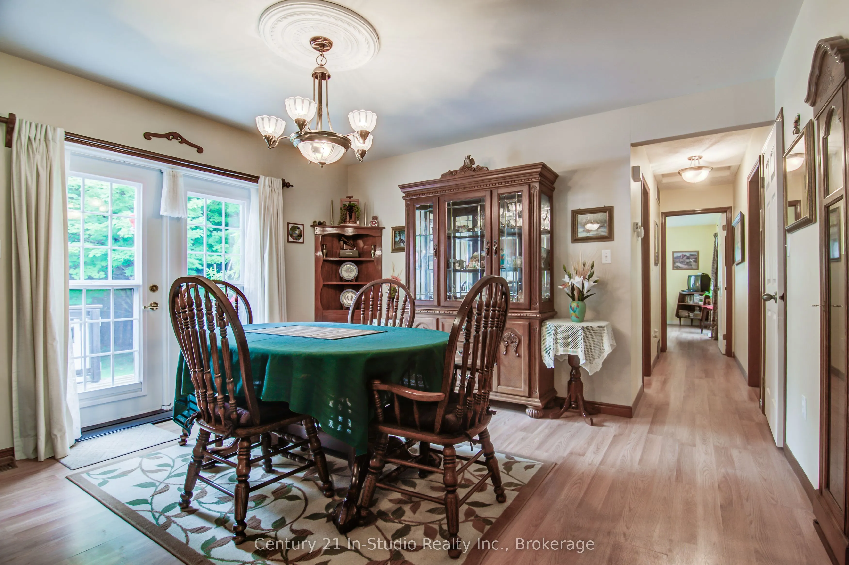 255263 1 Concession