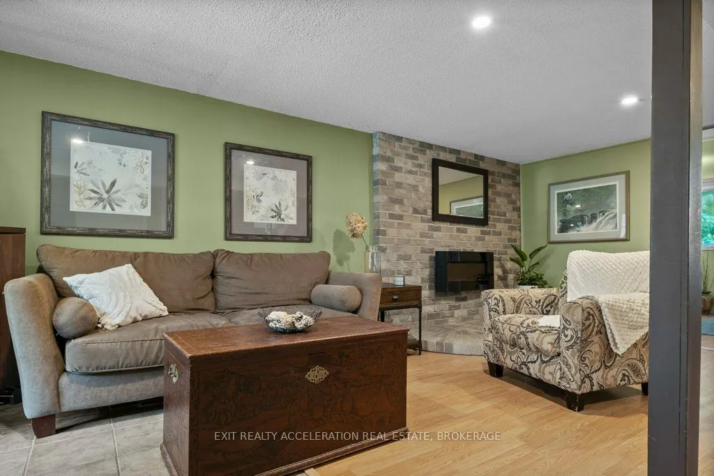 35 Riverview Drive