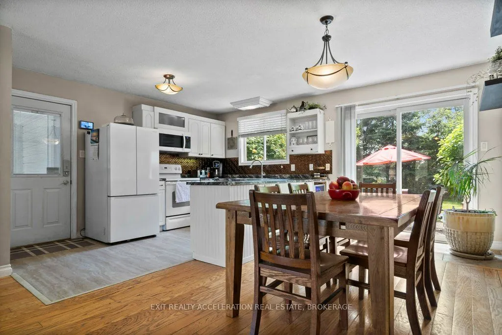 35 Riverview Drive