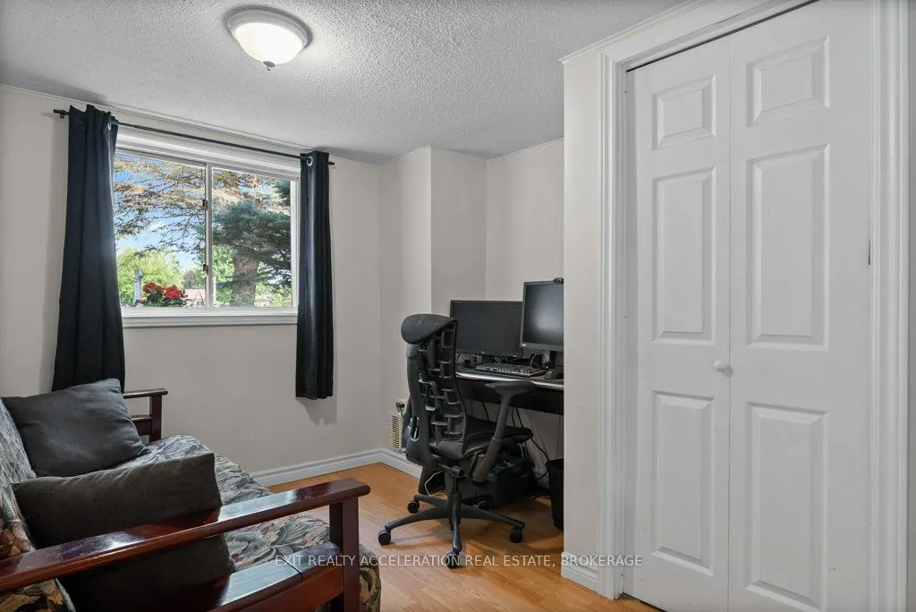 35 Riverview Drive