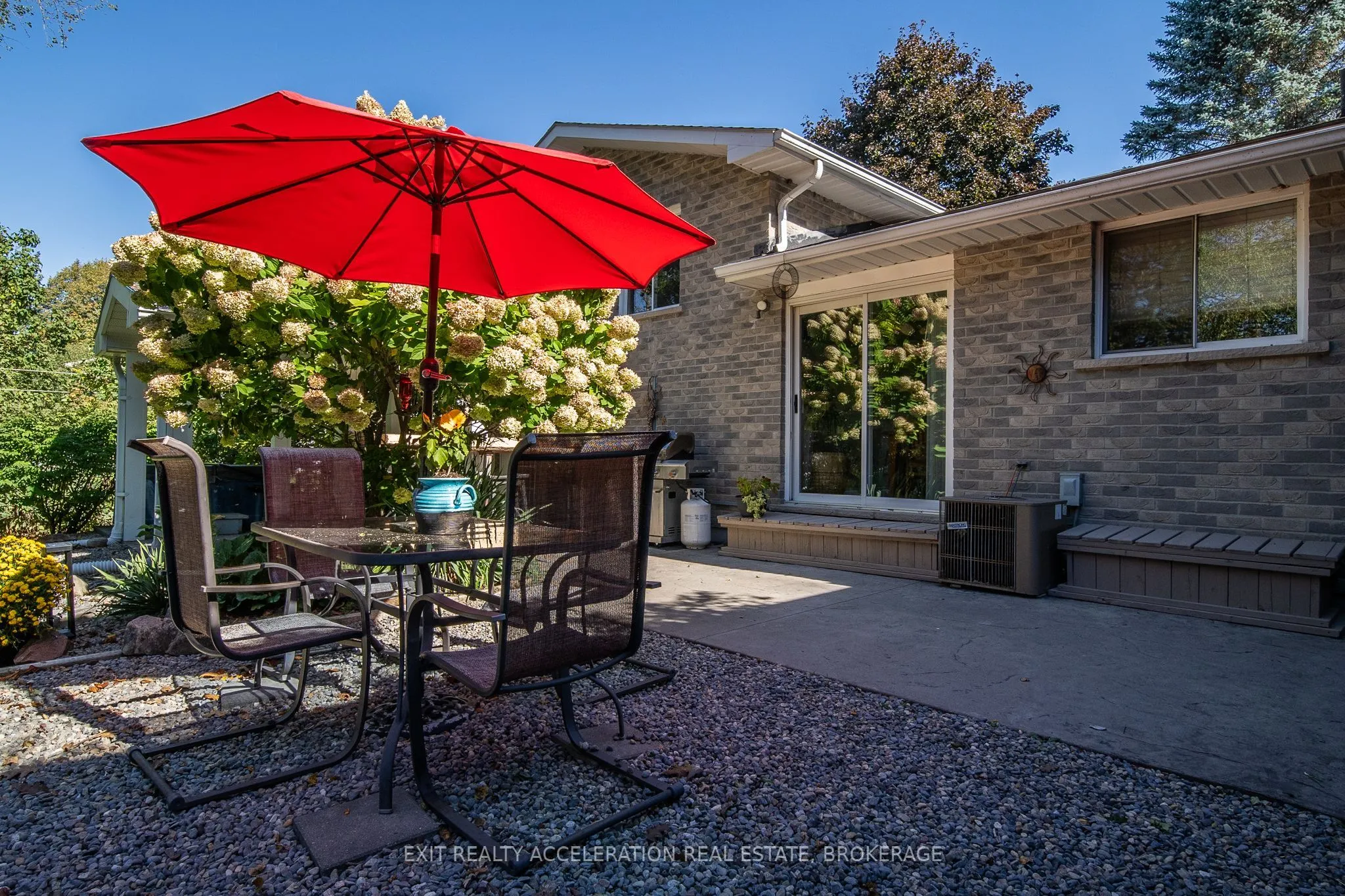 35 Riverview Drive