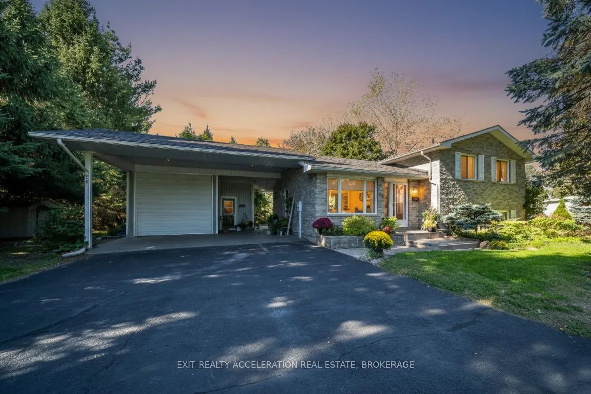 35 Riverview Drive