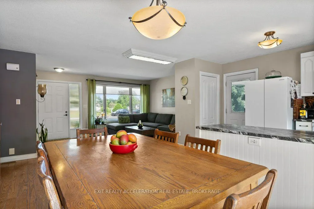 35 Riverview Drive