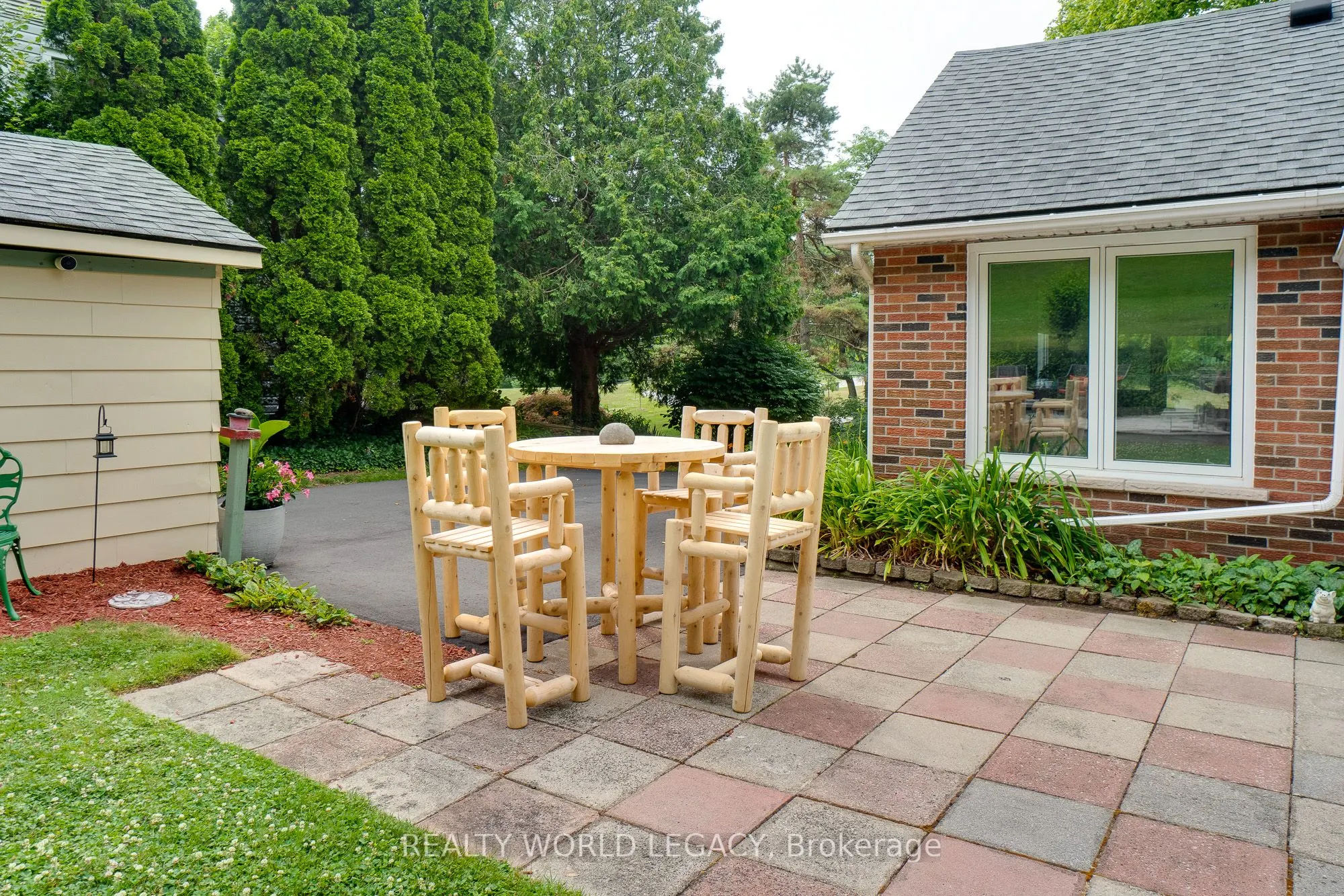 44 Parkside Avenue
