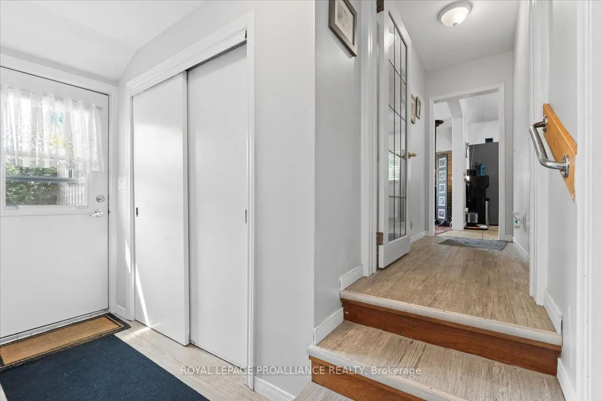 644 Smokes Point Road