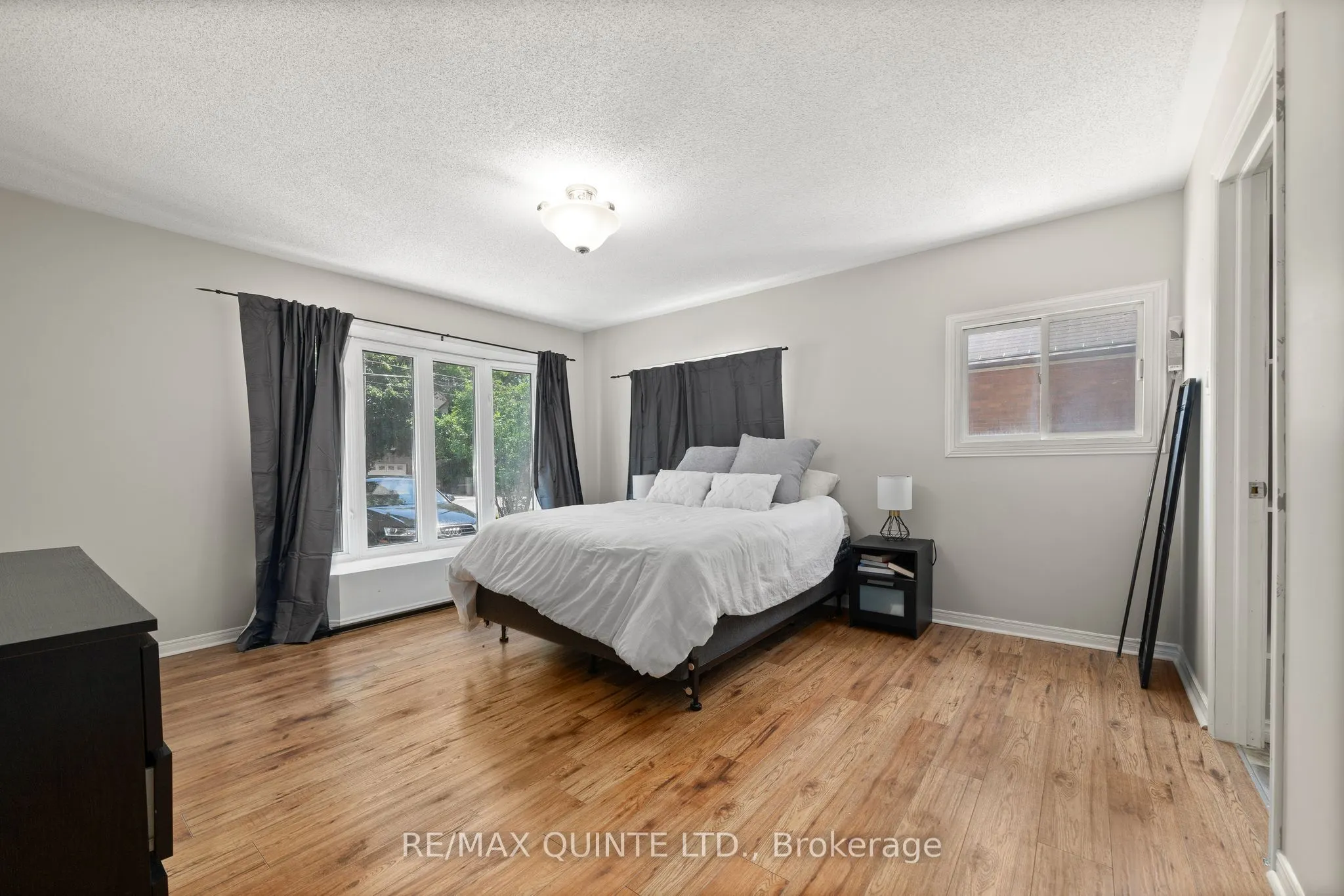 50 Prince Of Wales Drive