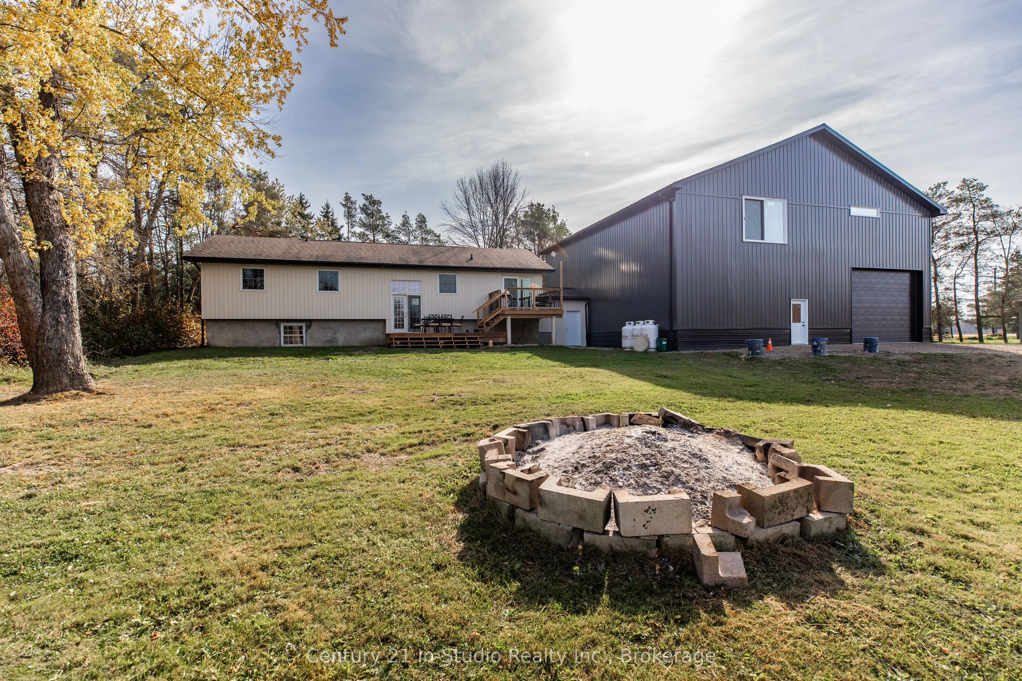 9 Maple Drive