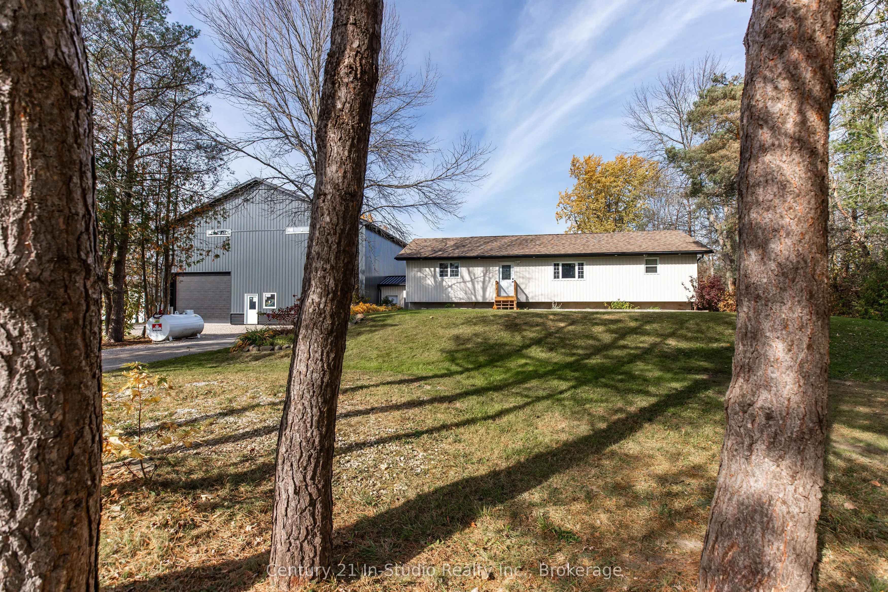 9 Maple Drive