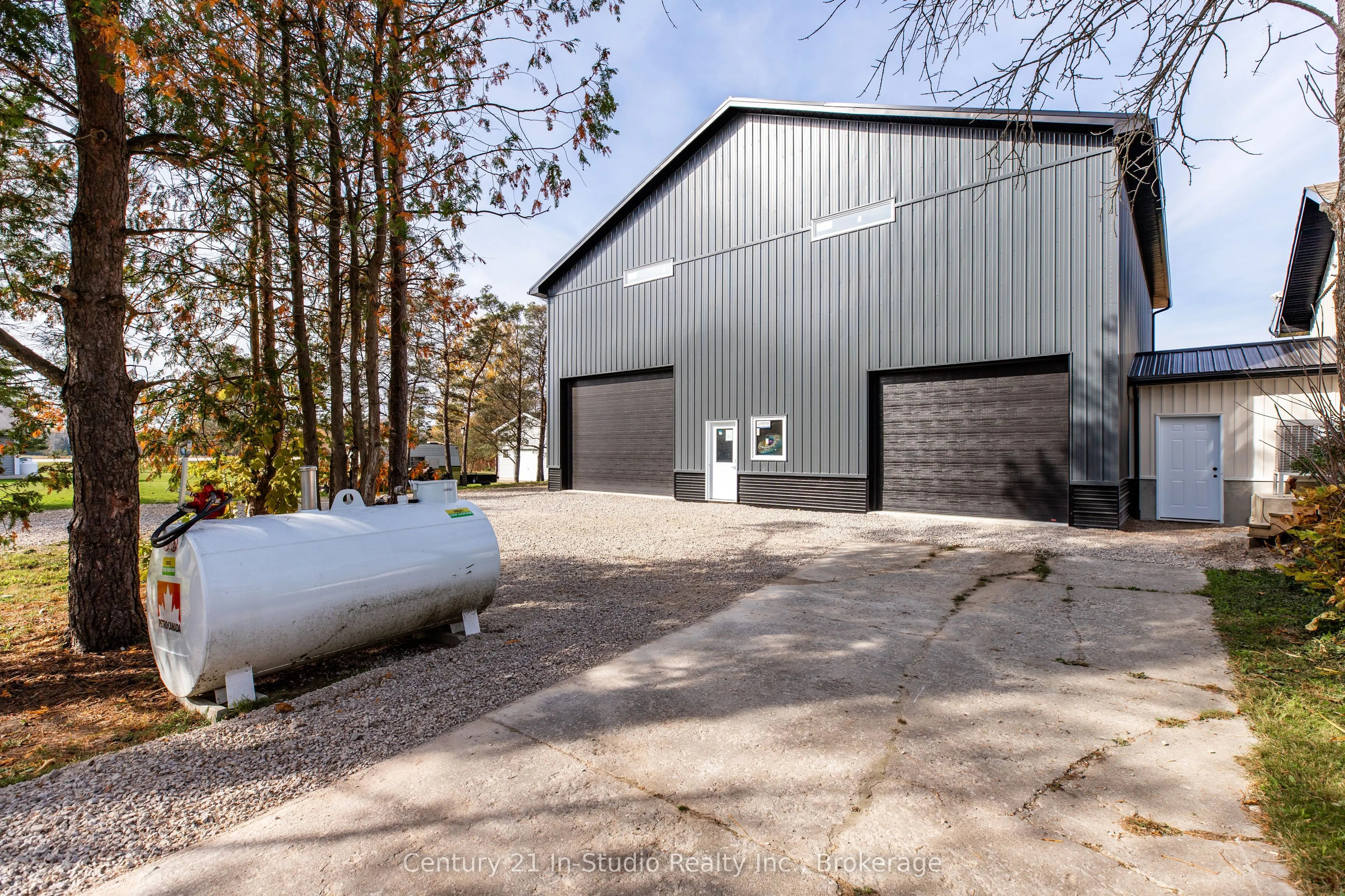 9 Maple Drive