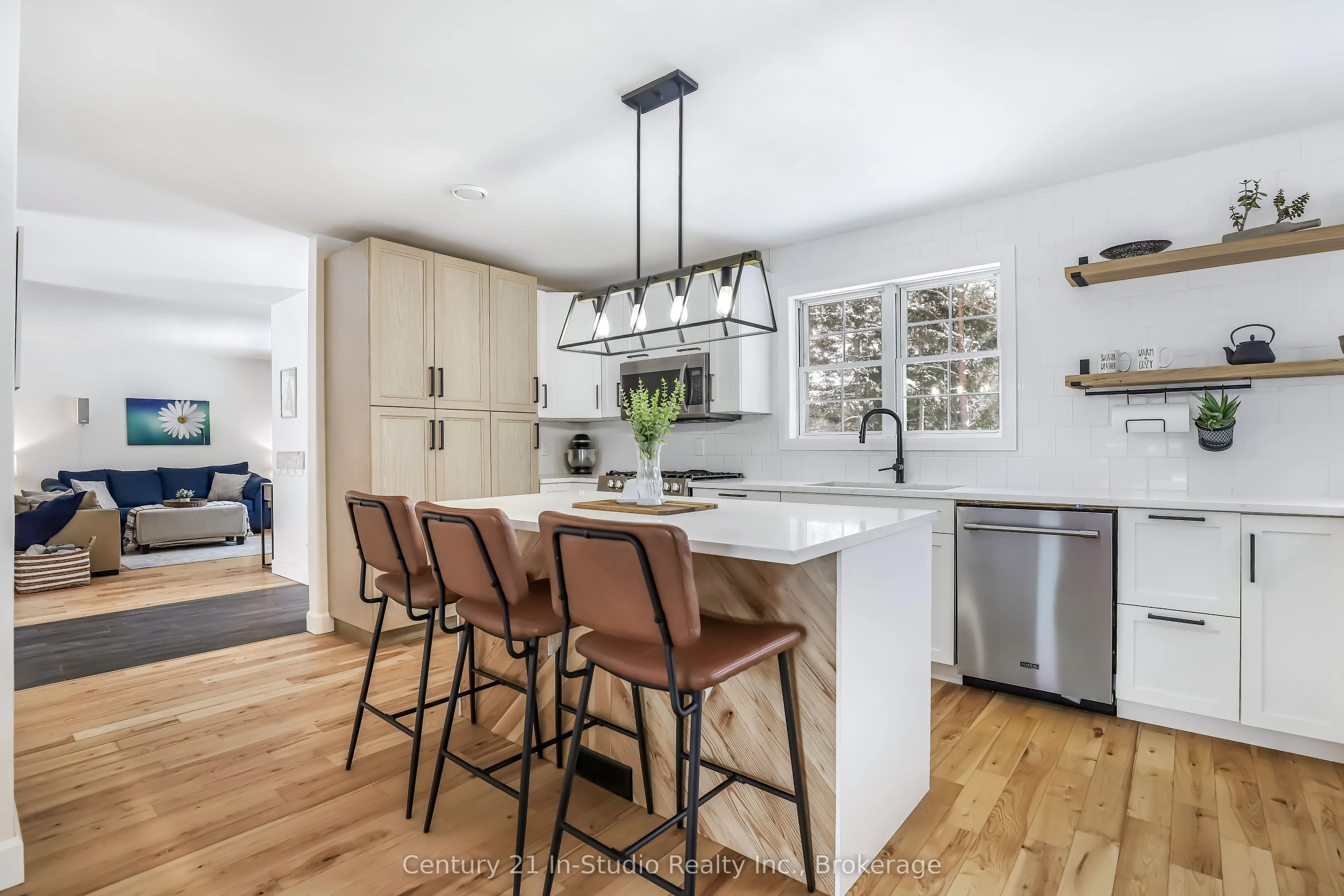 9 Maple Drive