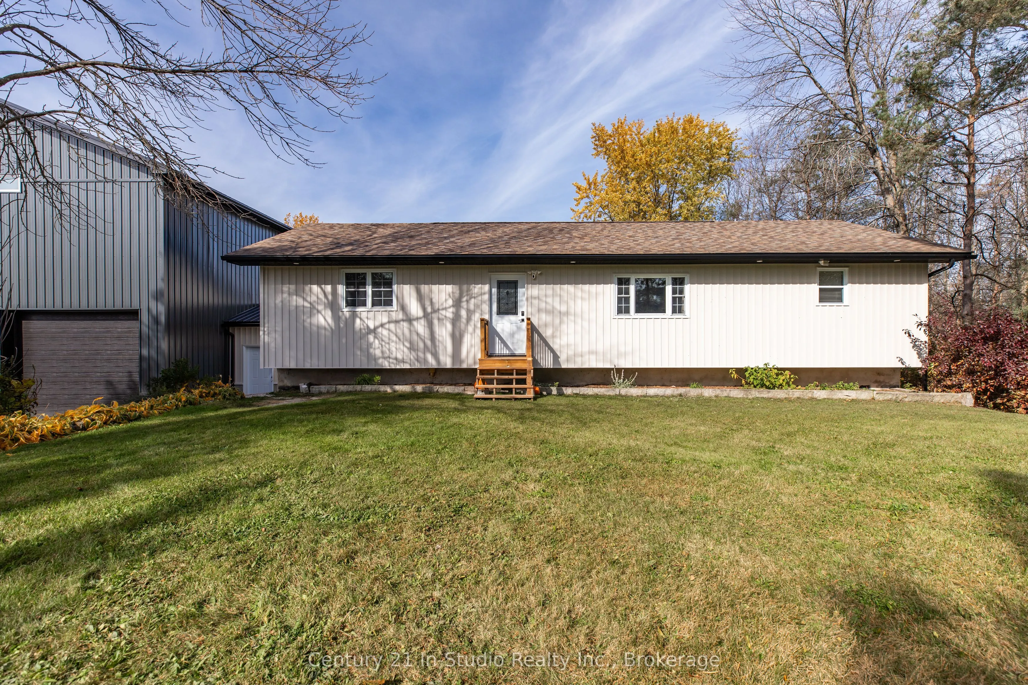 9 Maple Drive